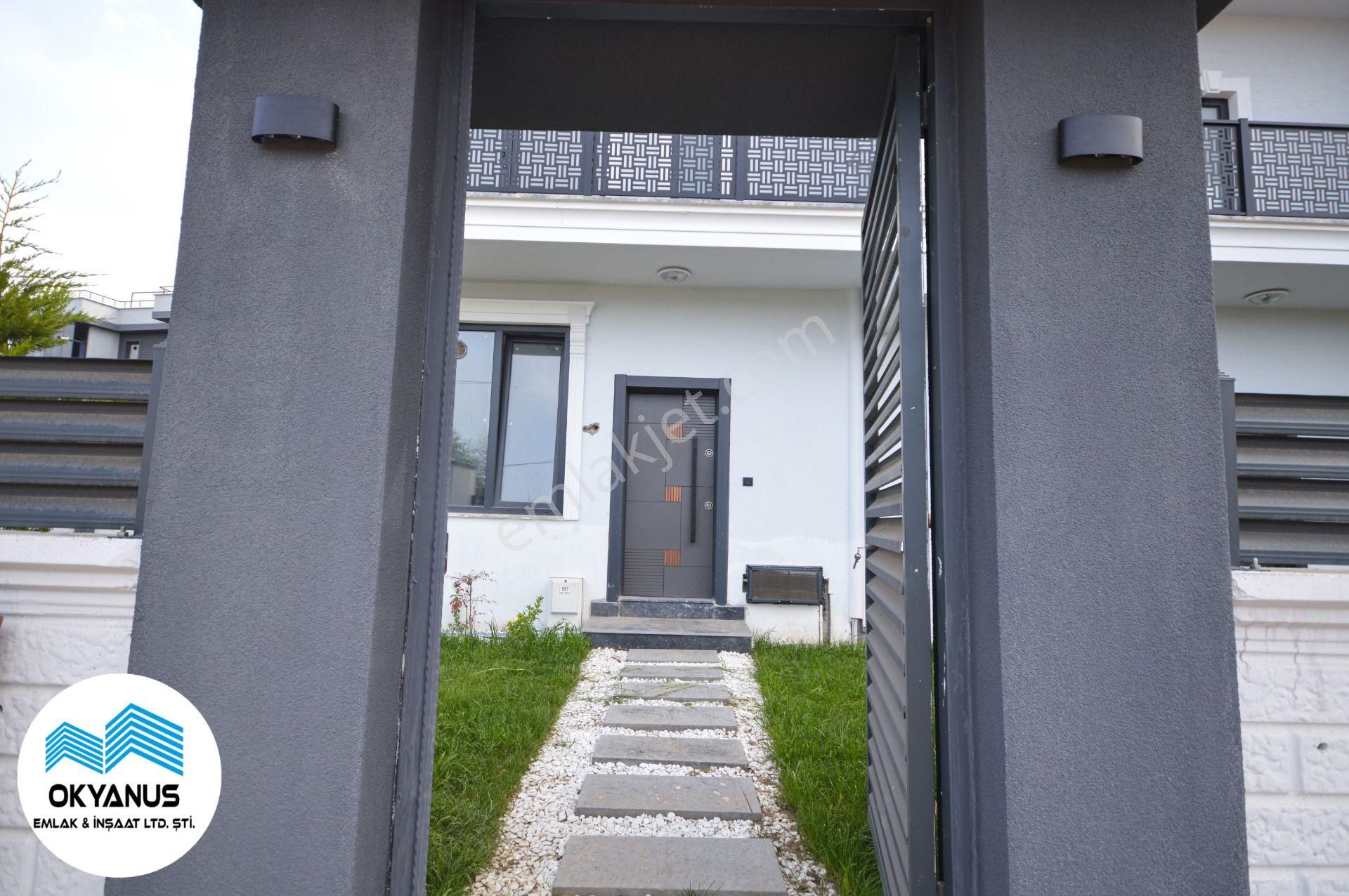 Karasu'da Ferah Plan Konforlu Yaşamda Satılık 3+1 Villa - Görsel 5