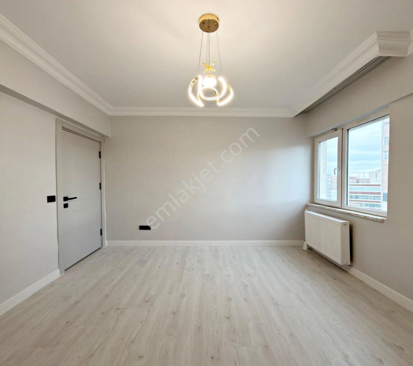 Beykent Umut Sitesi Peyzaj Manzaralı Dekorlu 3+1 Satılık Daire - Görsel 24