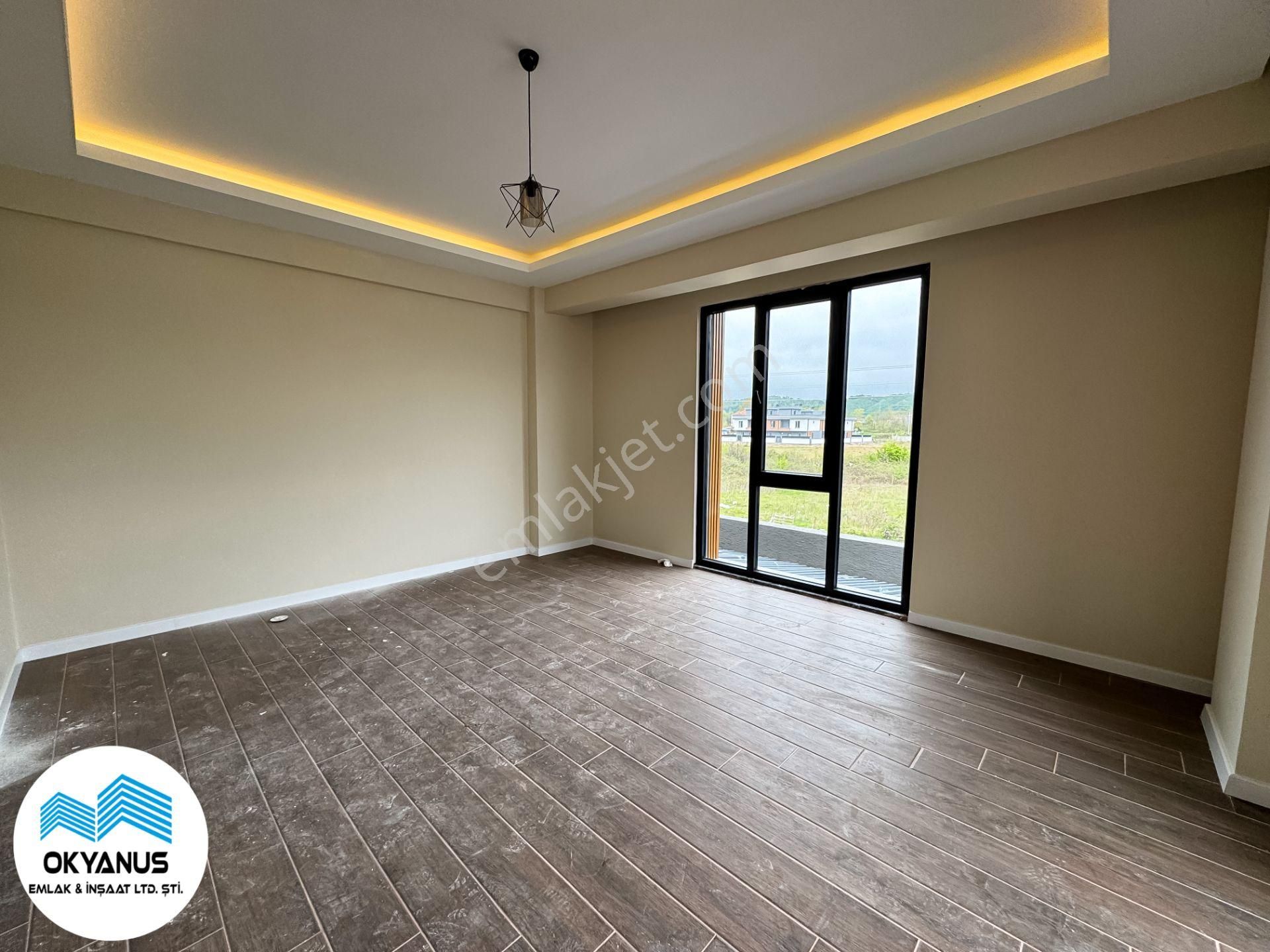 Karasu'da Özel Tasarımlı Geniş Teraslı 3+1 Satılık Villa - Görsel 18