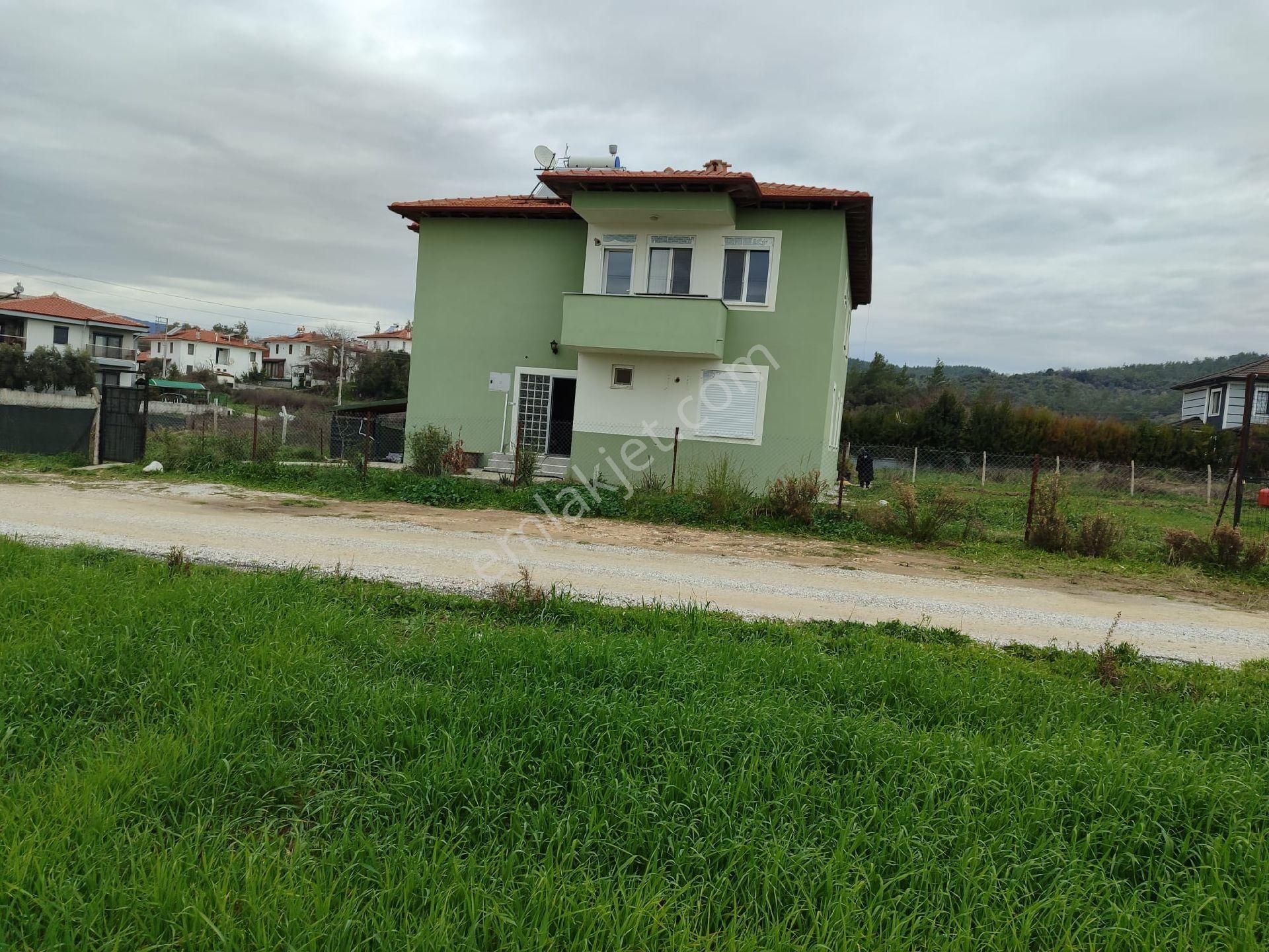 Sahibinden Denize Yakın Bahçeli Müstakil Villa