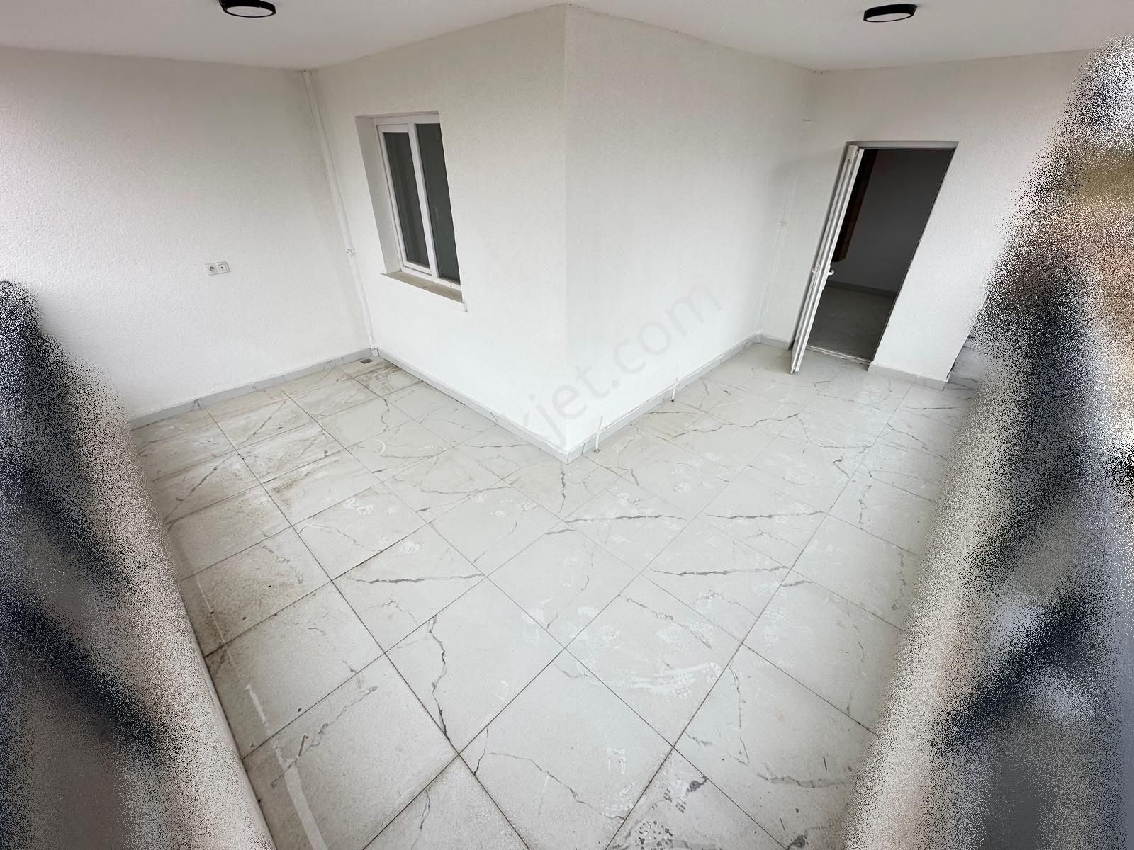 Yenikent Mustafa Kemal Mh.de 3+1 Katta Lüx Yapılı Satılık Daire - Görsel 8