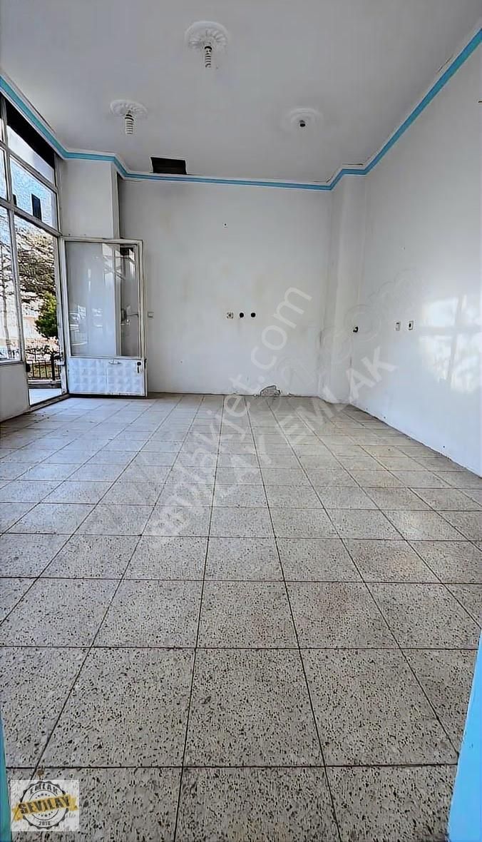 Osmangazi Mahallesi Cadde Üzerinde Satılık Dükkan - Görsel 9