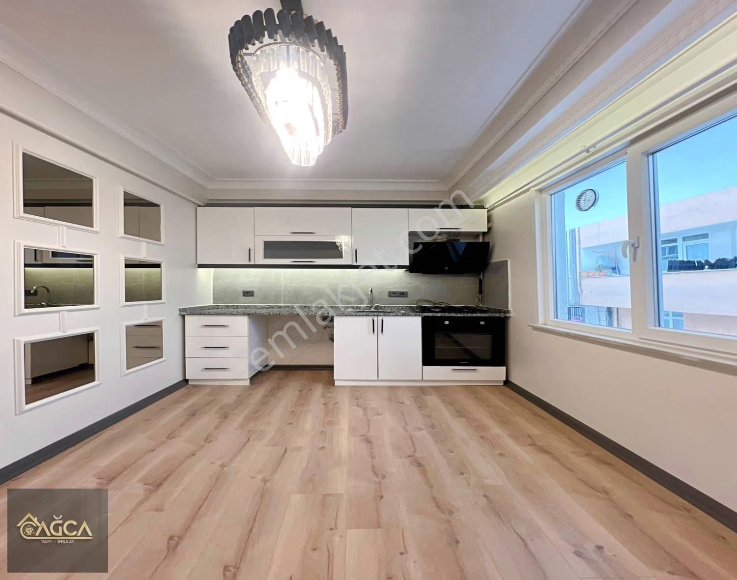 Şık Tasarımı İle Göz Kamaştıran Geniş M2'li Dairemiz Satışta! - Görsel 2