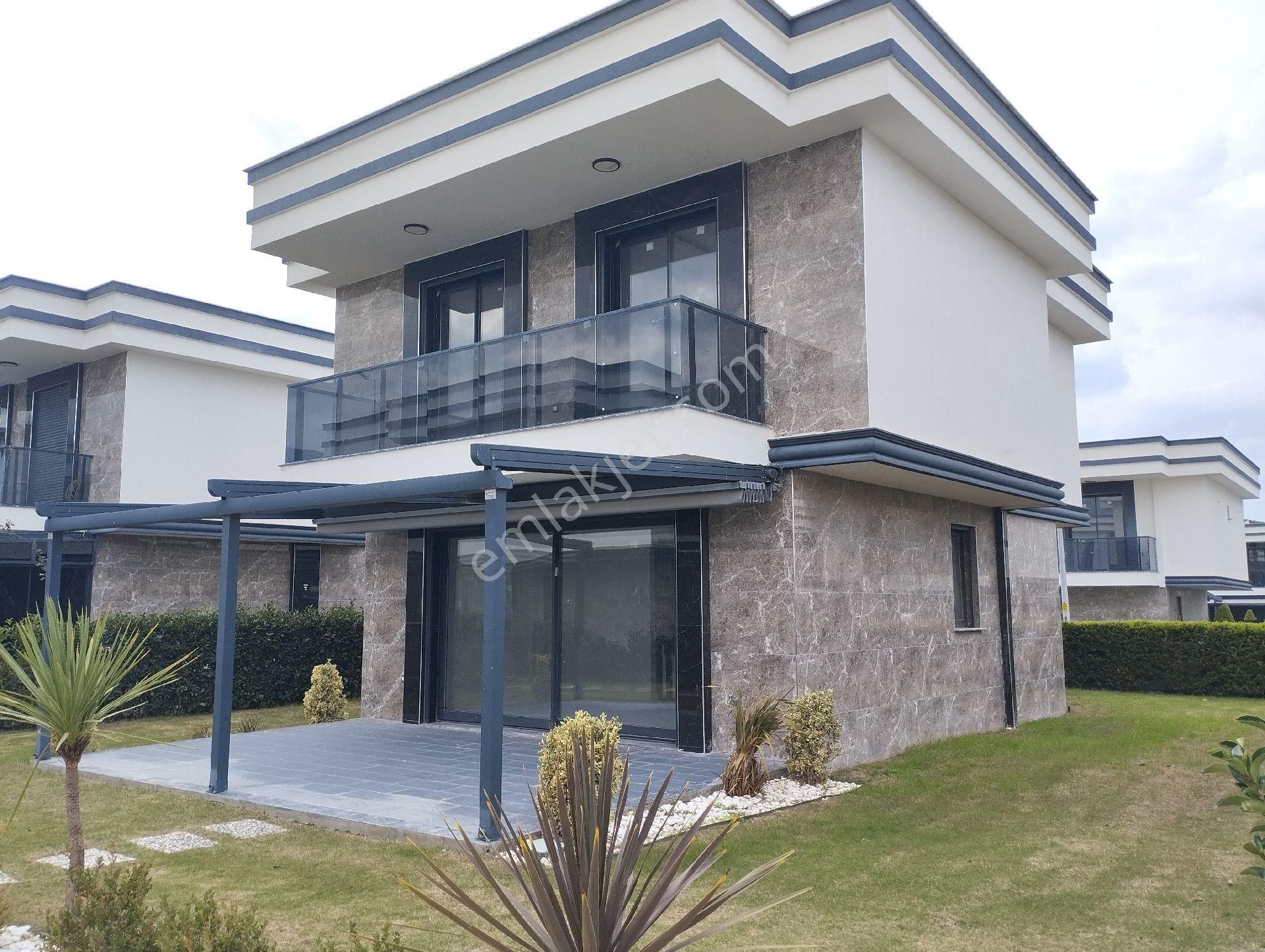 Davutlar Tek Müstakil Havuzlu Site - Görsel 25