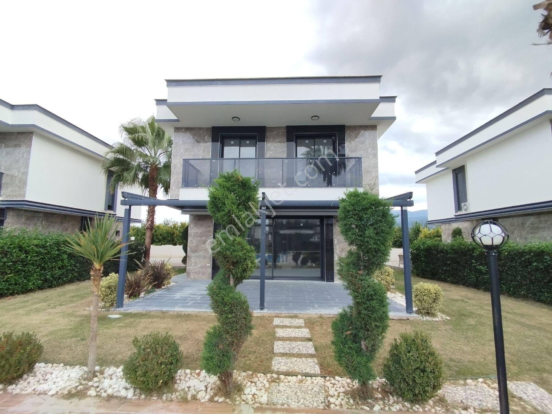 Davutlar Tek Müstakil Havuzlu Site - Görsel 31