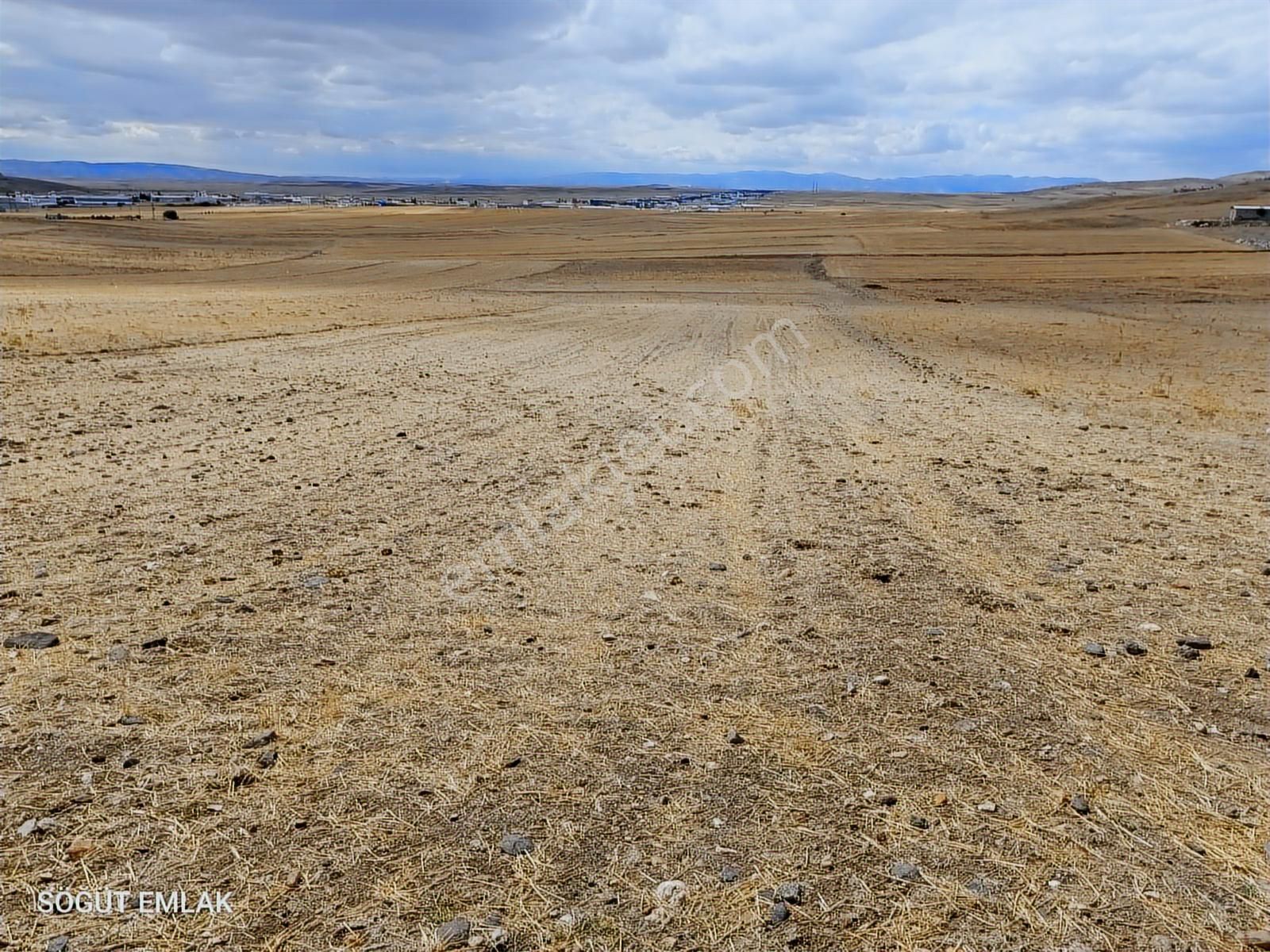 Söğüt Emlak'tan 3.toki Yakını İmar Sınırında Satılık Tarla - Görsel 10