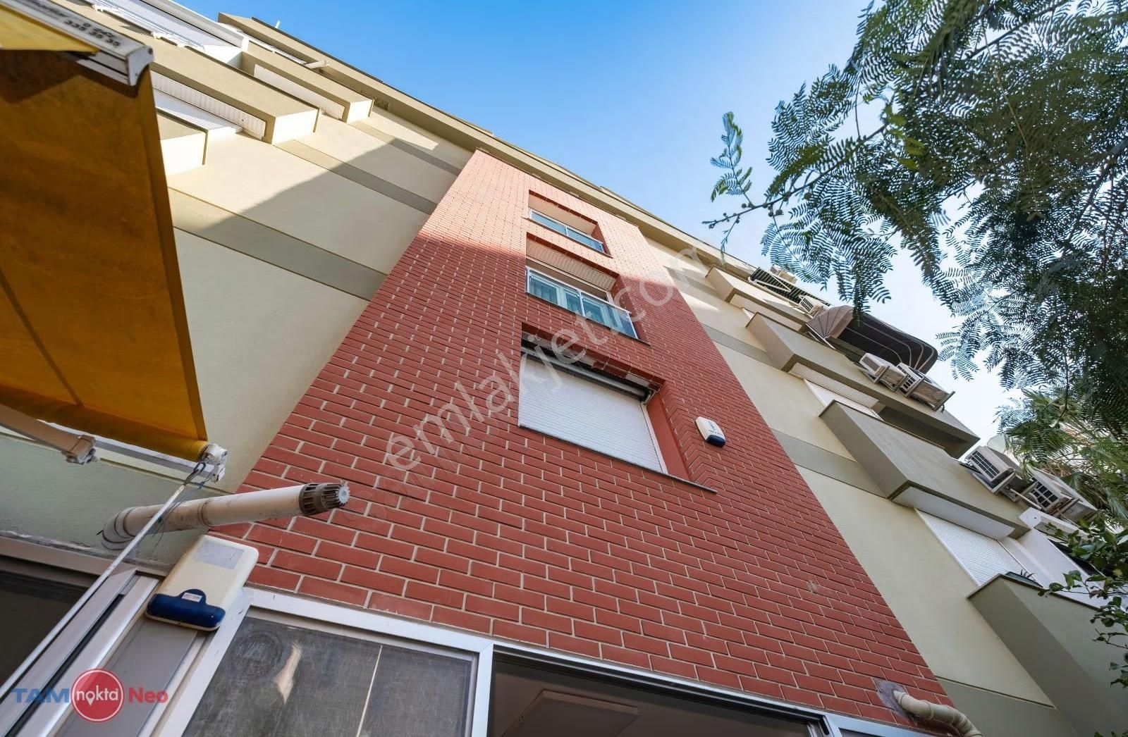 Yeşilbahçe De Site İçerisinde Bahçe Kullanımlı Villa Tadında - Görsel 4