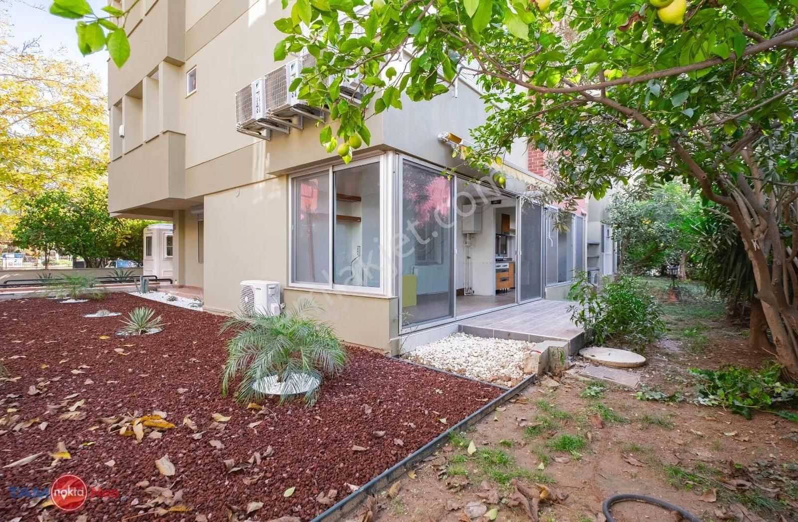 Yeşilbahçe De Site İçerisinde Bahçe Kullanımlı Villa Tadında - Görsel 24