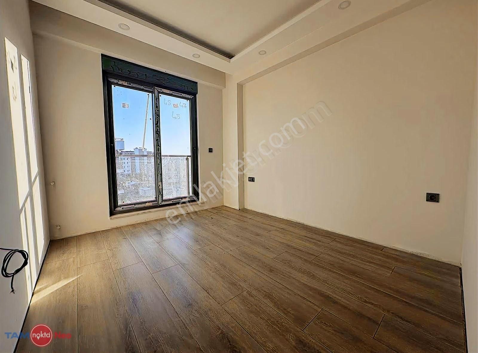 Altıntaş Merkezde | Havuzlu-kapalı Otoparklı Krediye Uygun 1+1 - Görsel 9