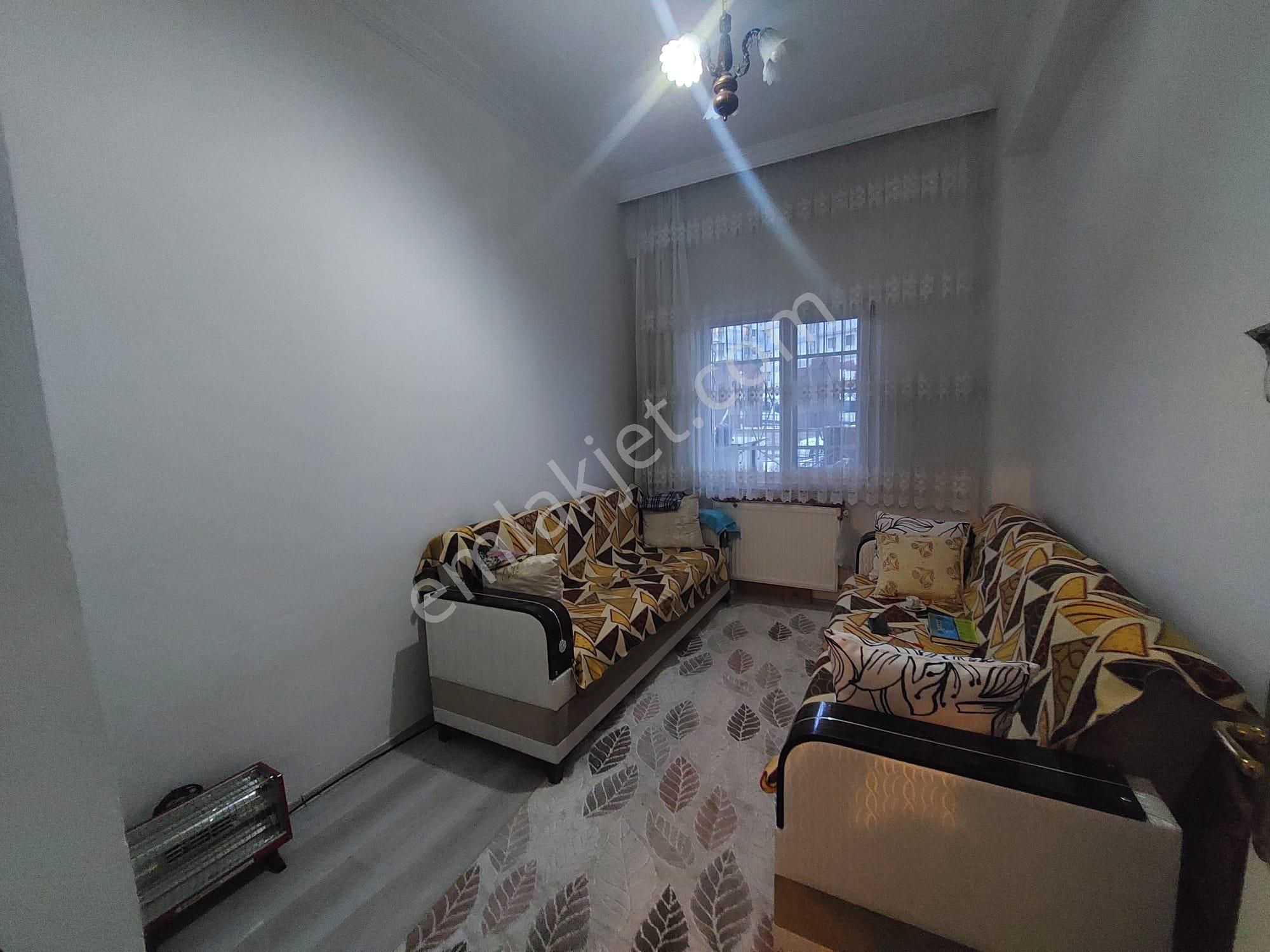 Mareşal Çakmak Mah Giriş Katta Uygun Fiyatlı 2+1 Satılık Daire - Görsel 2