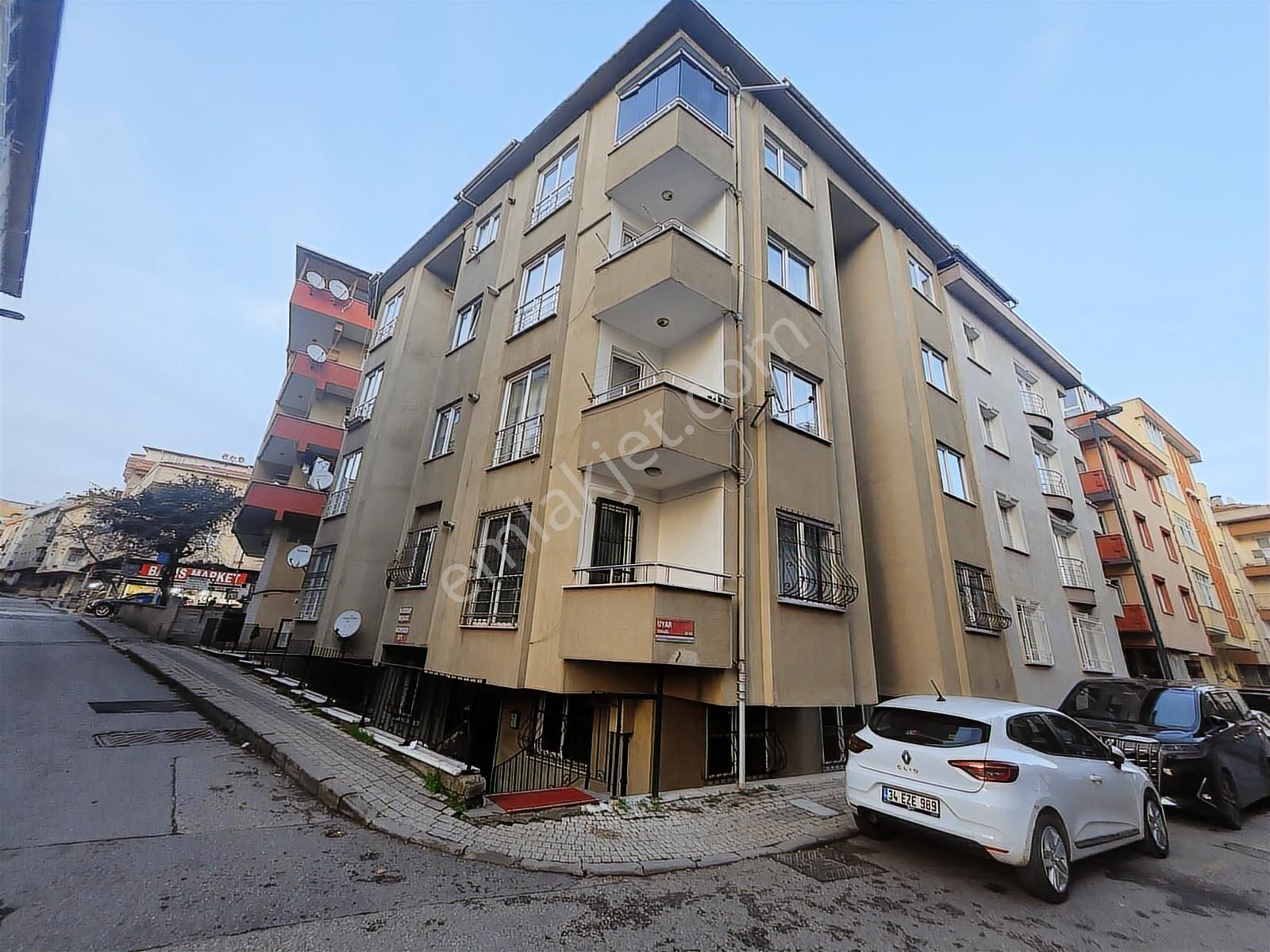 Beka Gm Üsküdar Cumhuriyet Mah.de 75m2 2+1 Kiralık Daire - Görsel 3