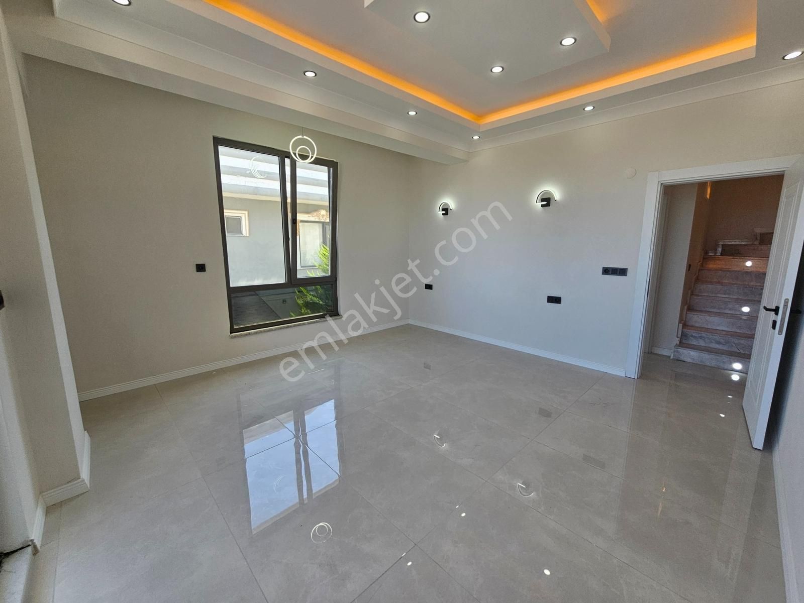 Kocaali Sakarya'da Deniz'den 4+1 Denize Sıfır,köşe Parsel , Havuzlu Lüks Villa - Görsel 29