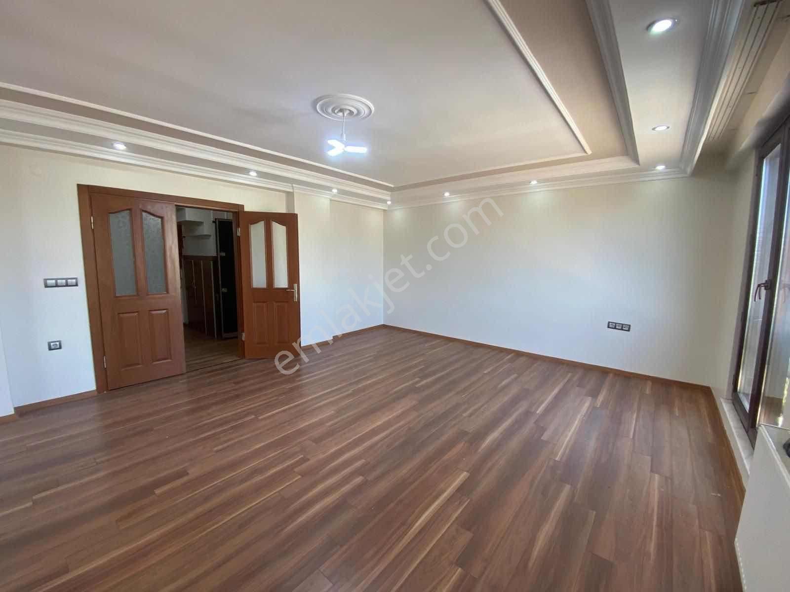 Bahcelıevlerde 5*1 Dubleks (oldukca Genıs) Ekstralı Lokasyon - Görsel 20