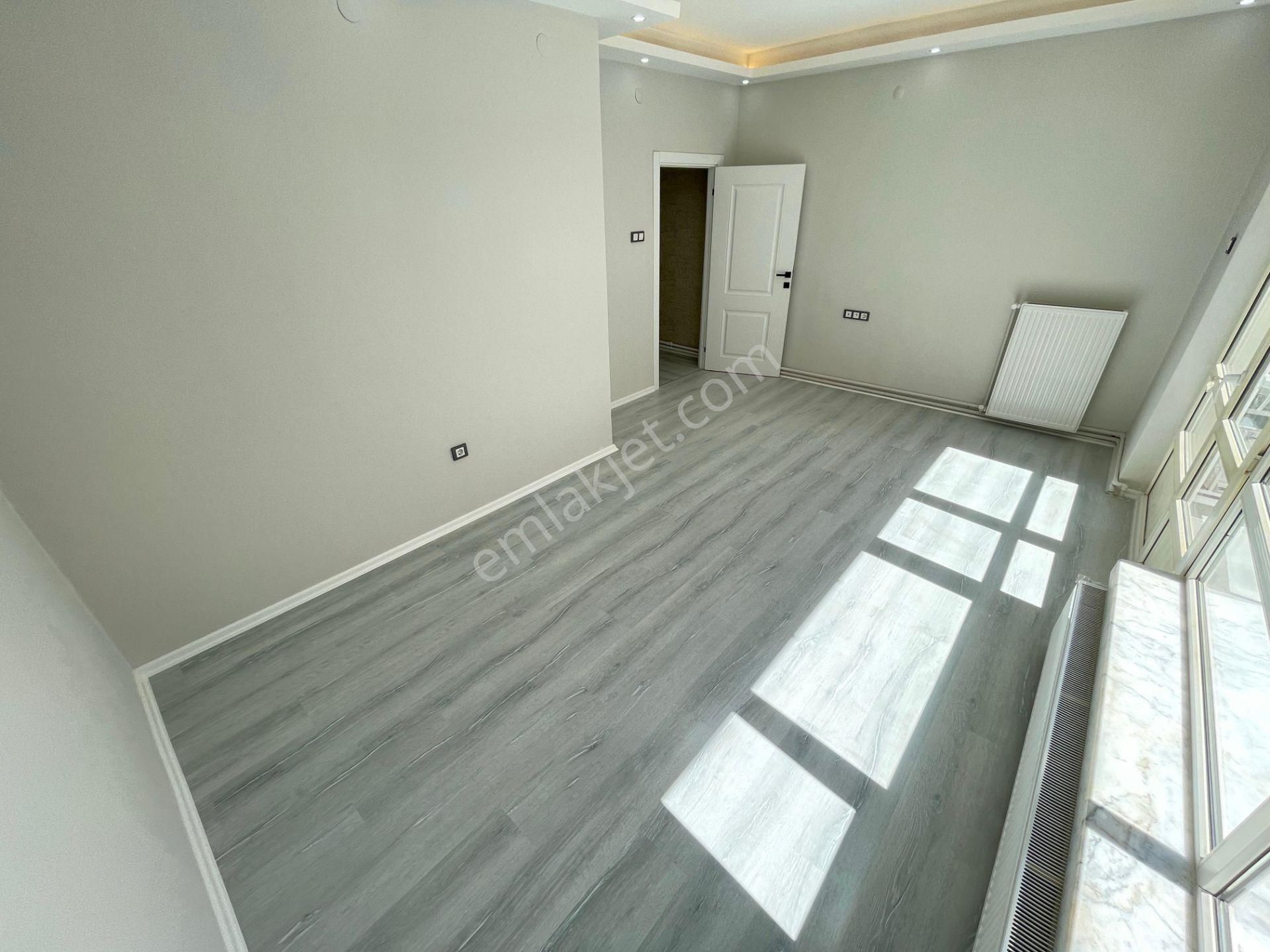 Tepebaşı'nda Bağımsız Katta Full Yapılı 3+1 Daire - Görsel 5