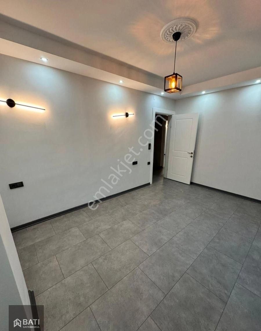 Altınkum'da Denize 100 Metre Satılık 3+1 Sıfır Yapı - Görsel 8