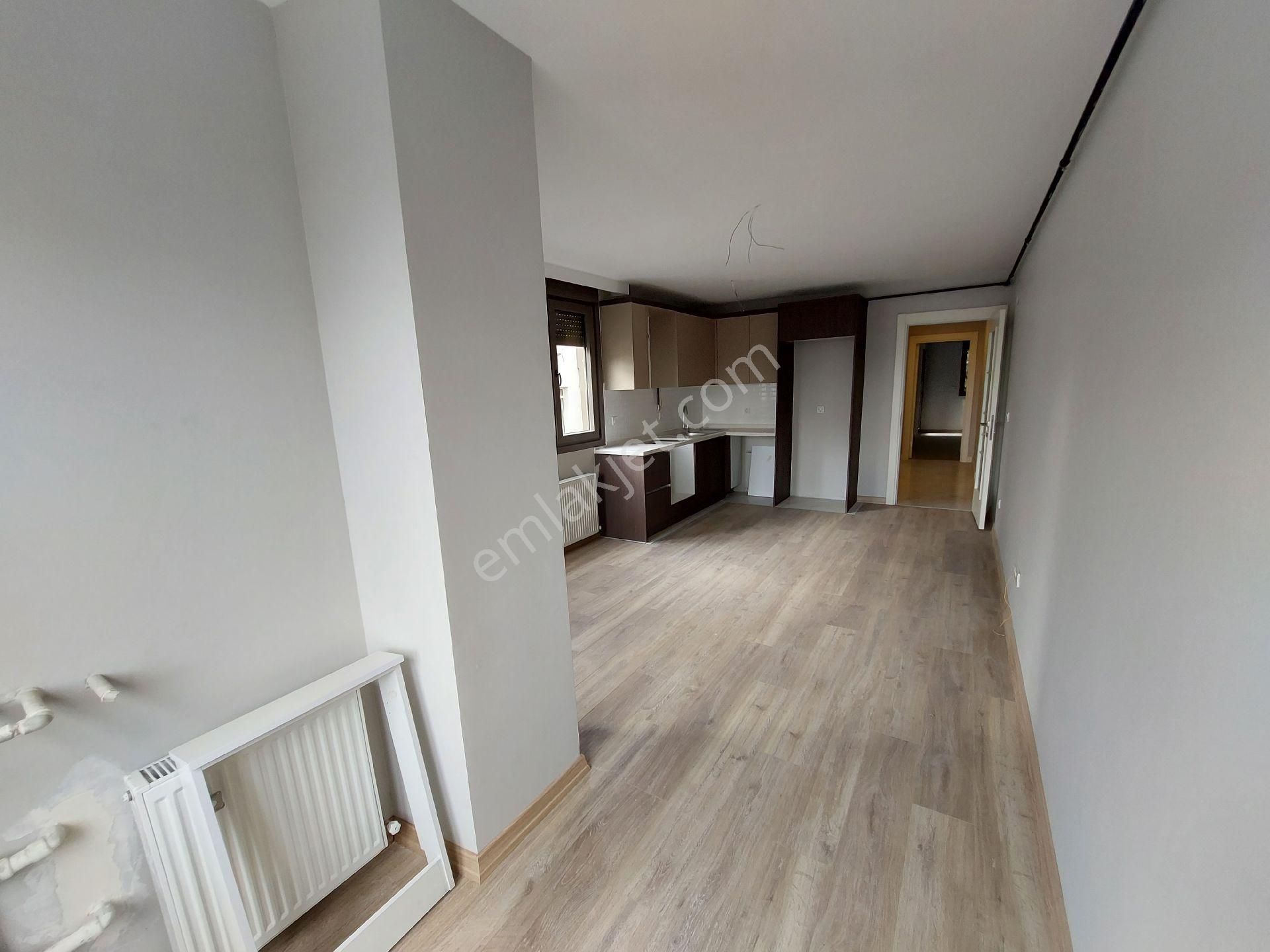 Maltepe Küçükyalı Da Harika Konumda Ve 1 Nci Sınıf İşçilik - Görsel 24