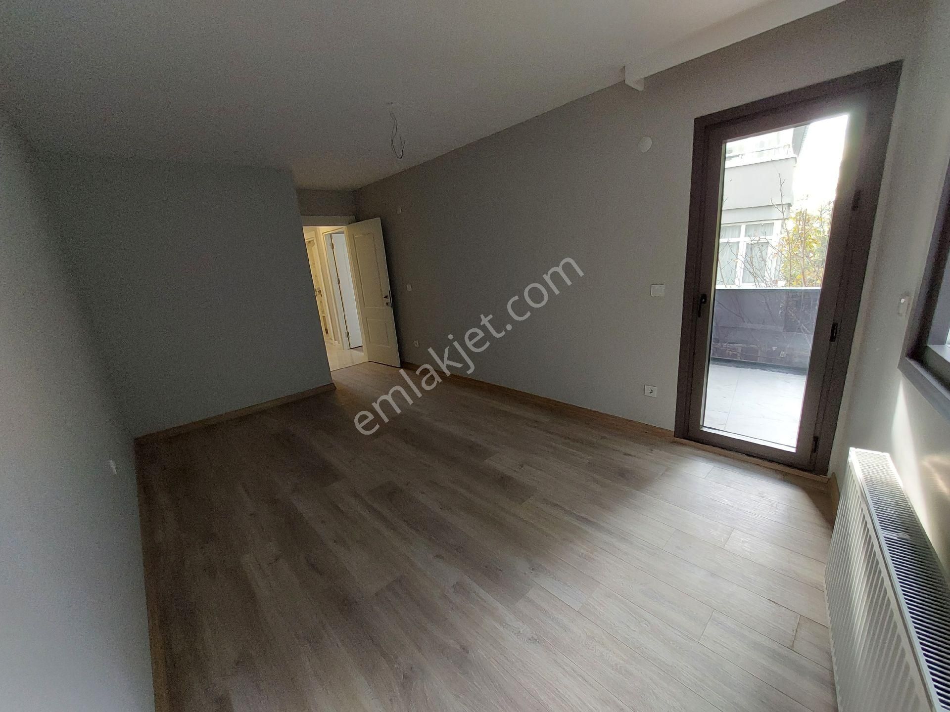 Maltepe Küçükyalı Da Harika Konumda Ve 1 Nci Sınıf İşçilik - Görsel 14