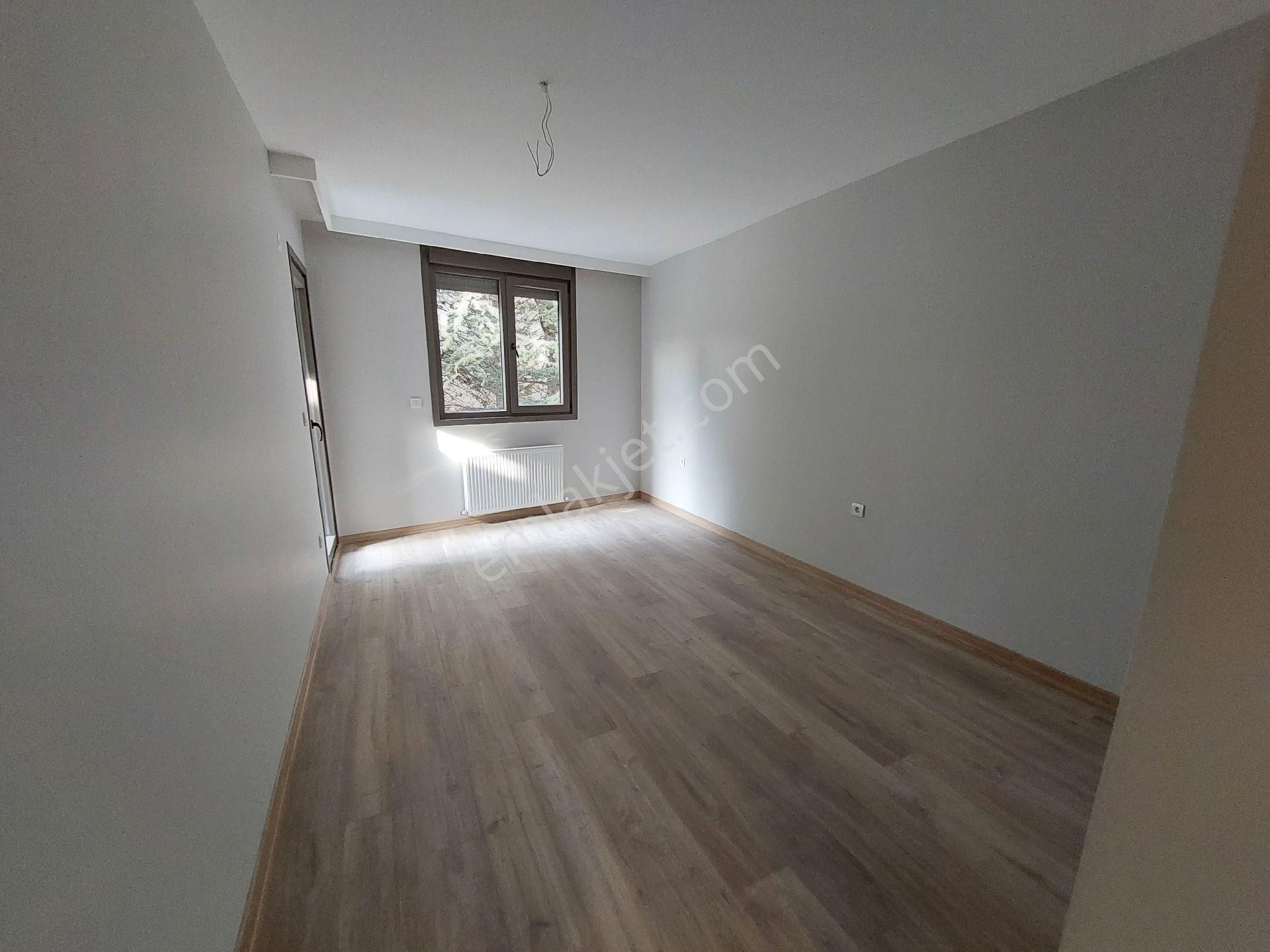 Maltepe Küçükyalı Da Harika Konumda Ve 1 Nci Sınıf İşçilik - Görsel 13