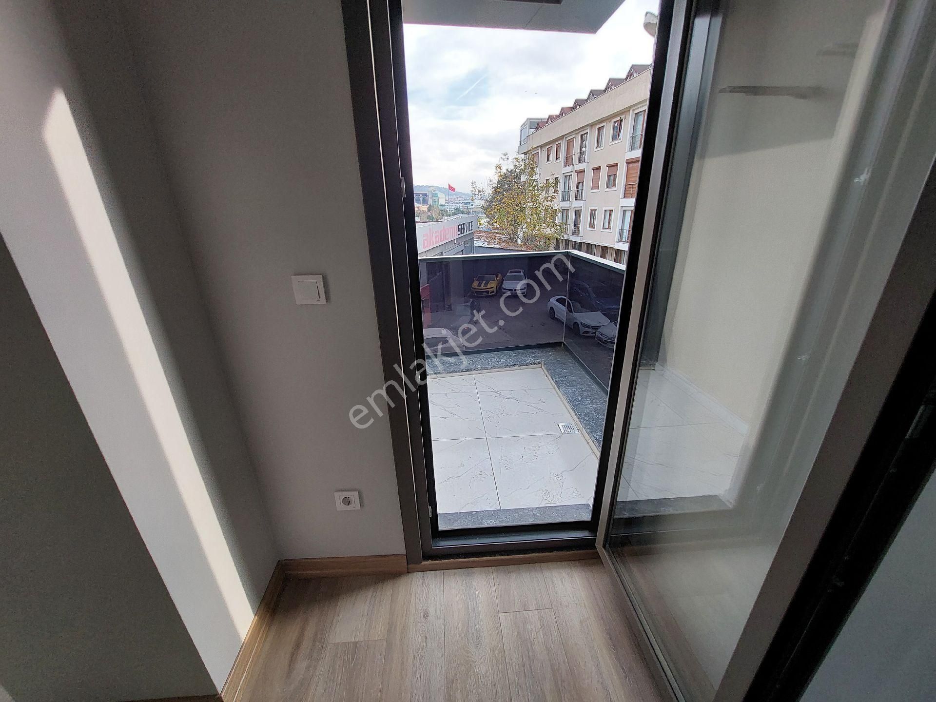 Maltepe Küçükyalı Da Harika Konumda Ve 1 Nci Sınıf İşçilik - Görsel 29