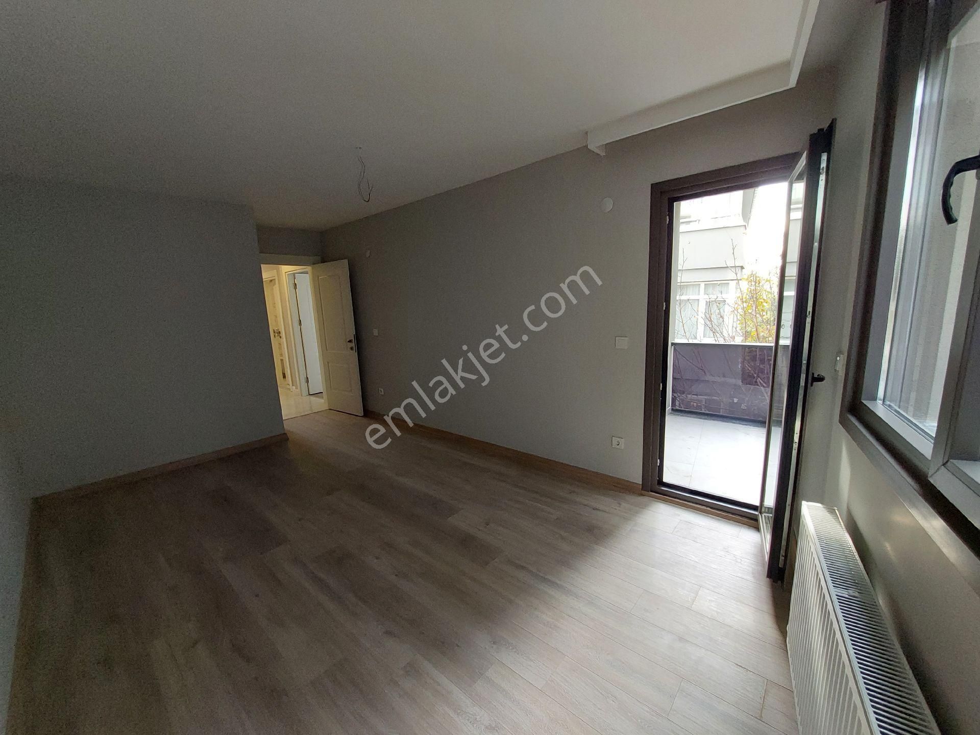 Maltepe Küçükyalı Da Harika Konumda Ve 1 Nci Sınıf İşçilik - Görsel 15