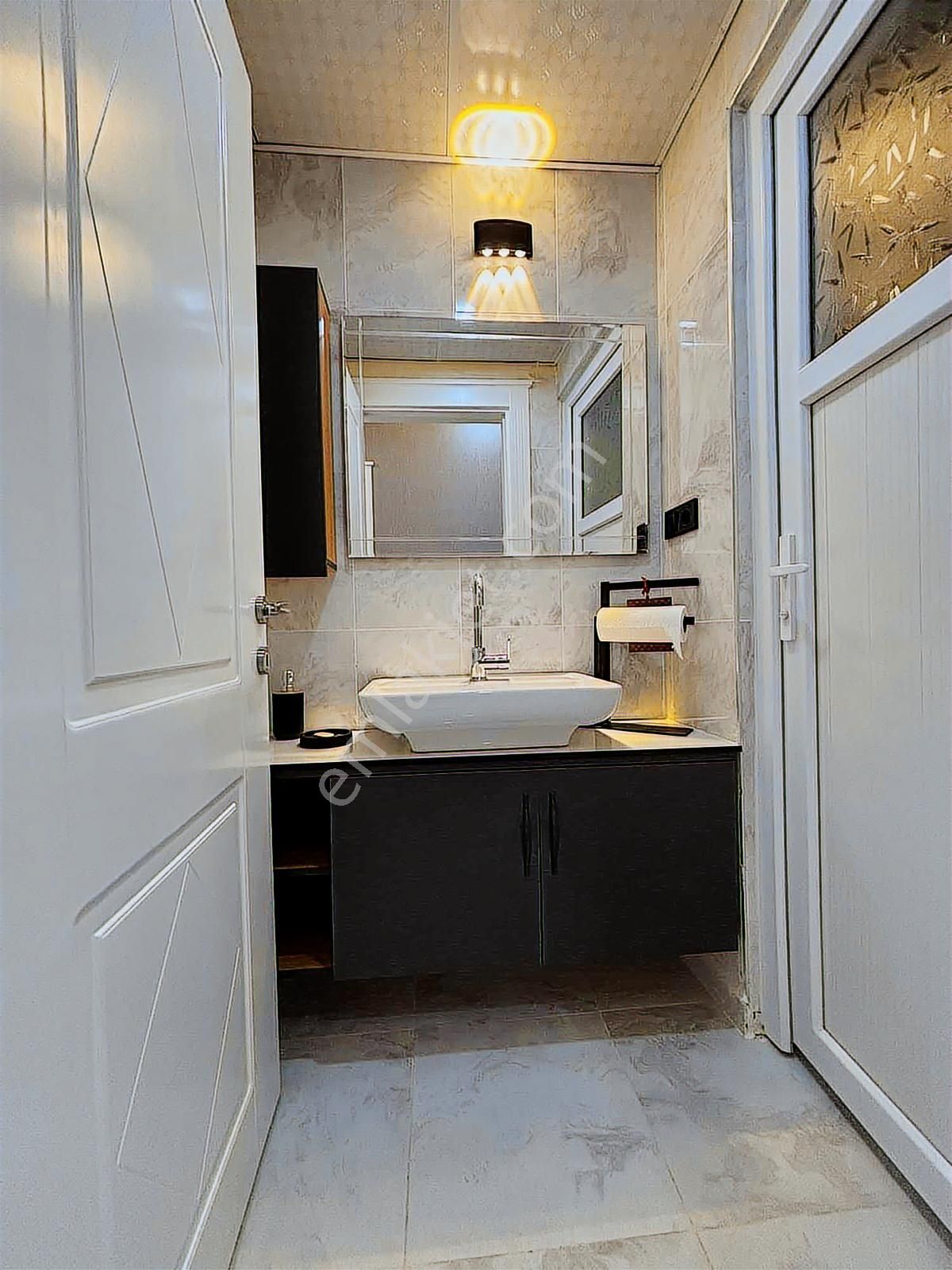 Lokasyonu Güçlü, Geniş 3+1 - Görsel 27