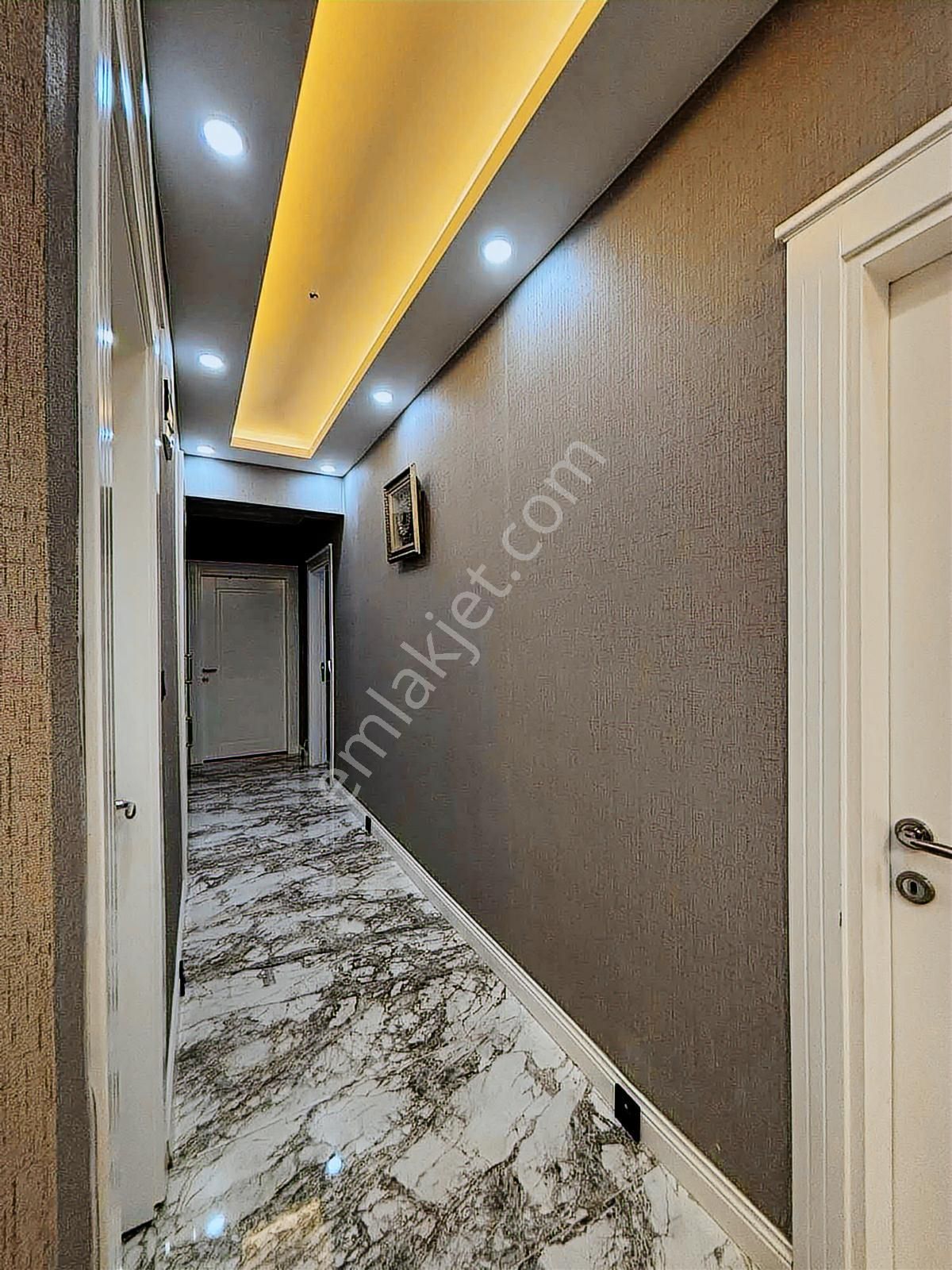 Lokasyonu Güçlü, Geniş 3+1 - Görsel 15