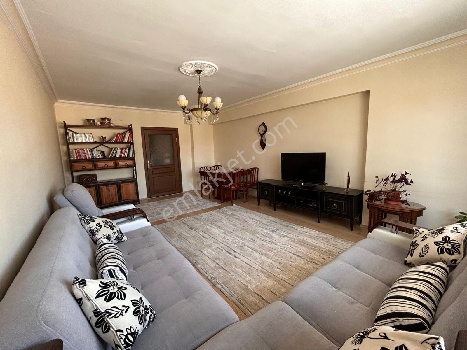 Karapürçek'te Geniş Mutfaklı Ebeveyn Banyolu Katta 3+1 Satılık Daire - Görsel 7