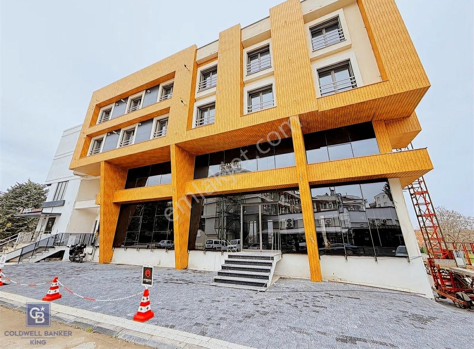 Cb King'den Yıldız Mah. Yeni İzmir Yolu Caddesi 1+1 Kiralık Ofis - Görsel 16