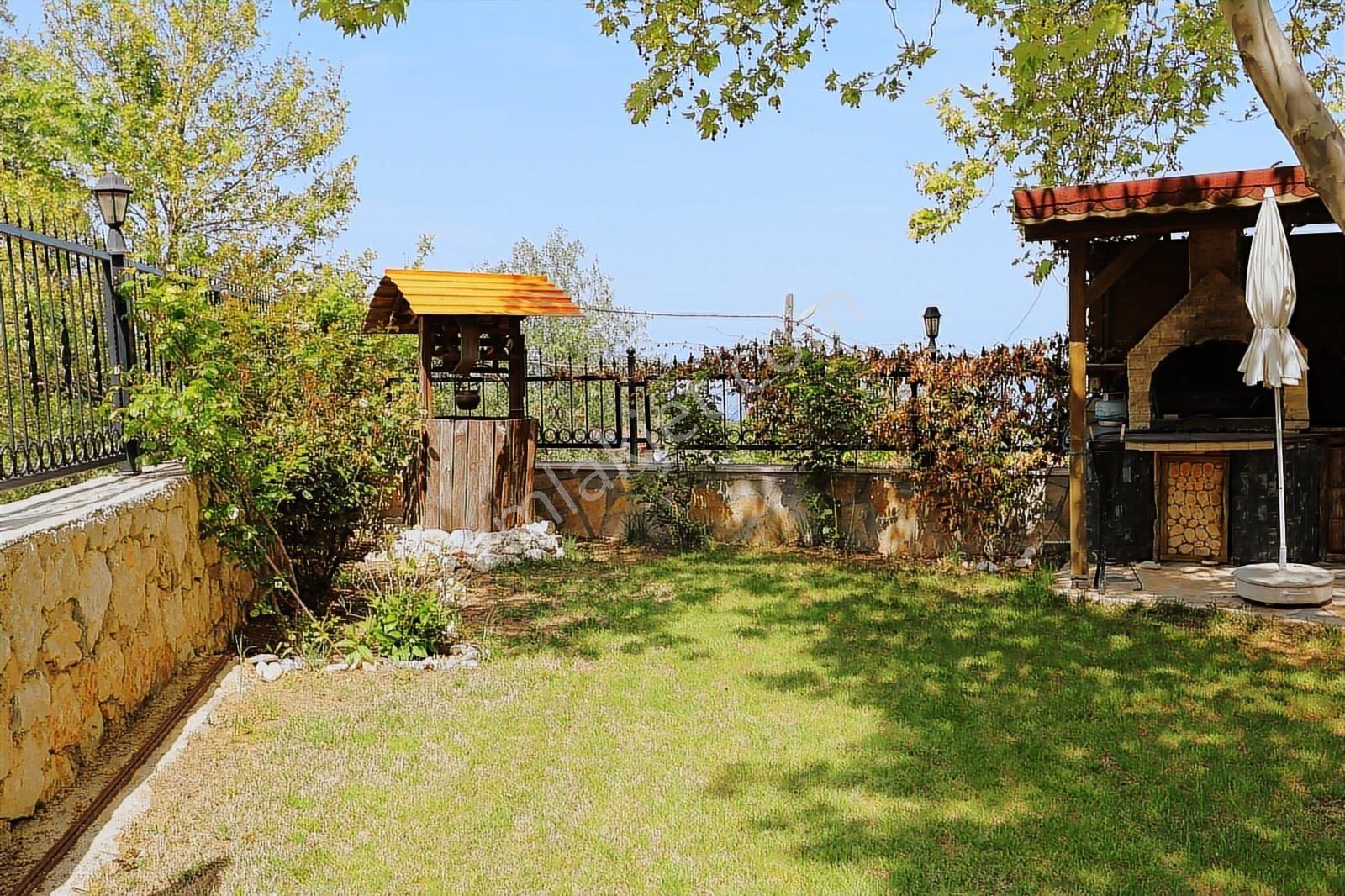 Konyaaltı Çağlarcada Geniş Bahçeli Müstakil Ev | Tekce - Görsel 5