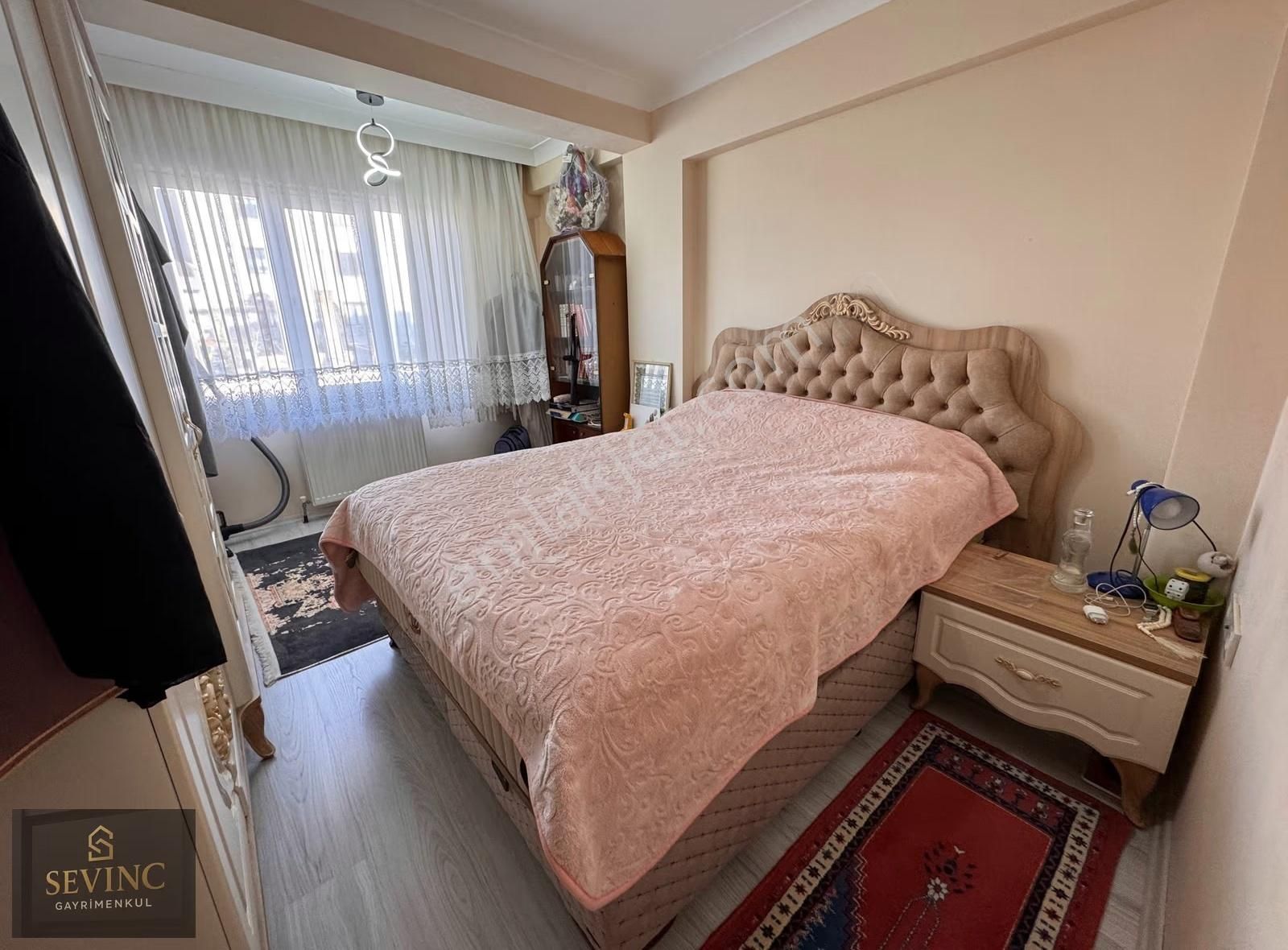 Sevinç'ten Kapalı Pazar Yanı, Servet Çırpan Caddesinde 3+1 Daire - Görsel 18