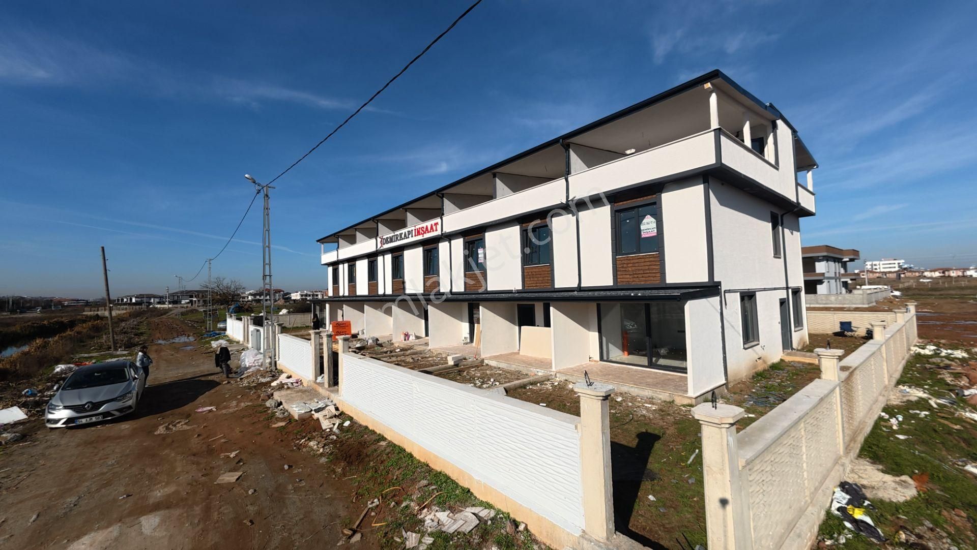 Karasu 'da Özel Havuzlu Prestijli 3+1 Satılık Villa - Görsel 3