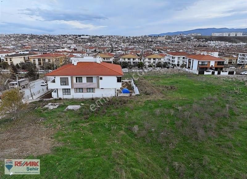 Yalova Merkez Adnan Menderes Mah.satılık Arsa - Görsel 2