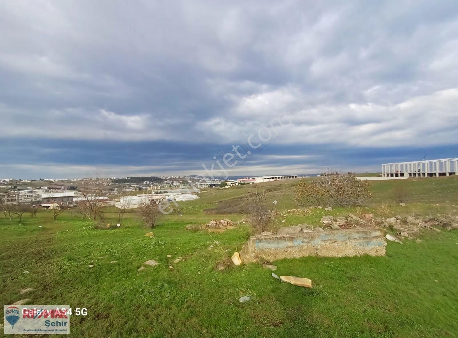 Remax Şehirden Kirazlı Da 5267 M2 Sanayi İmarlı Satılık Arsa - Görsel 3