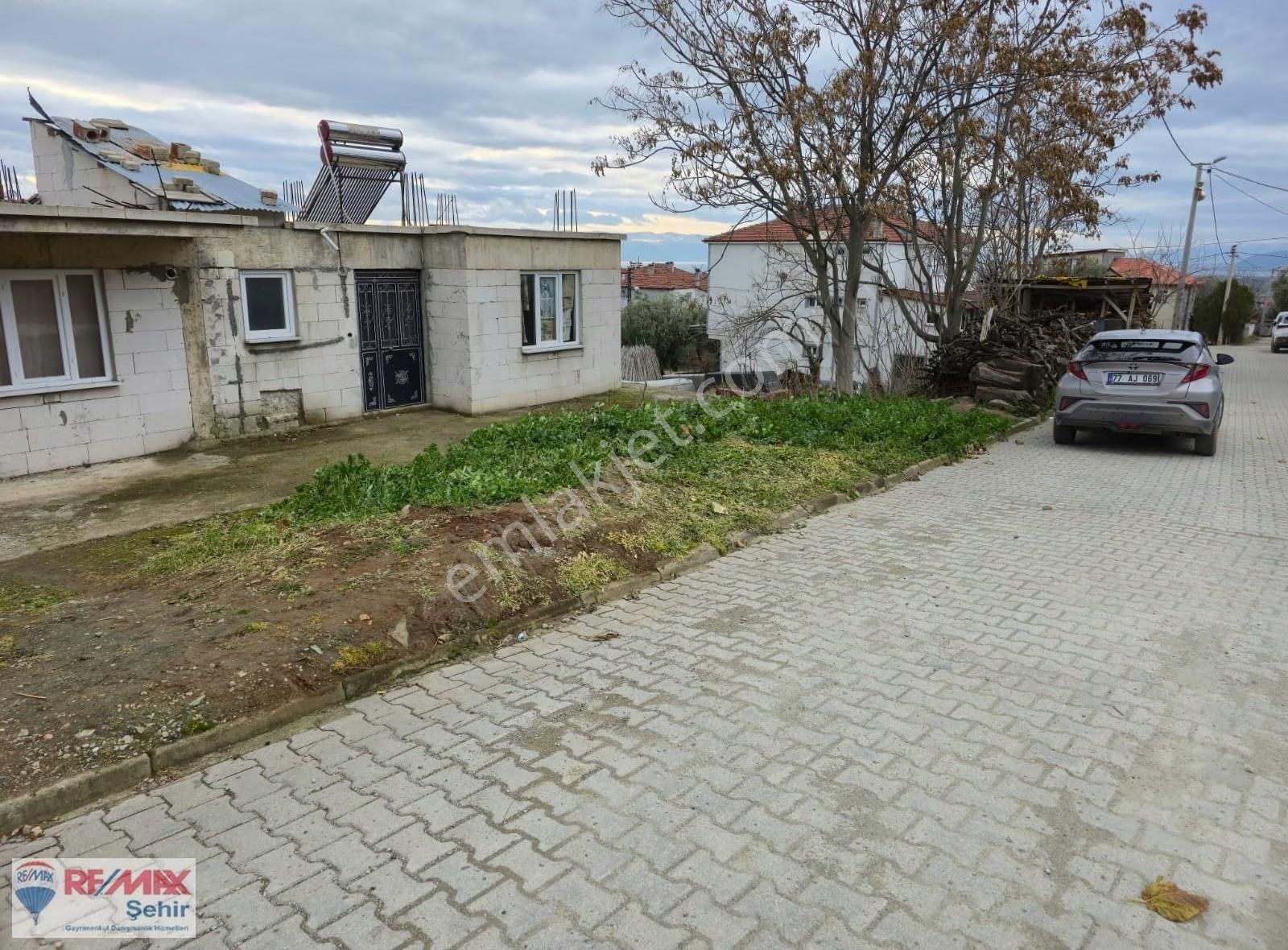 Remax Şehirden İznik Elbeyli'de Satılık Arsa - Görsel 8