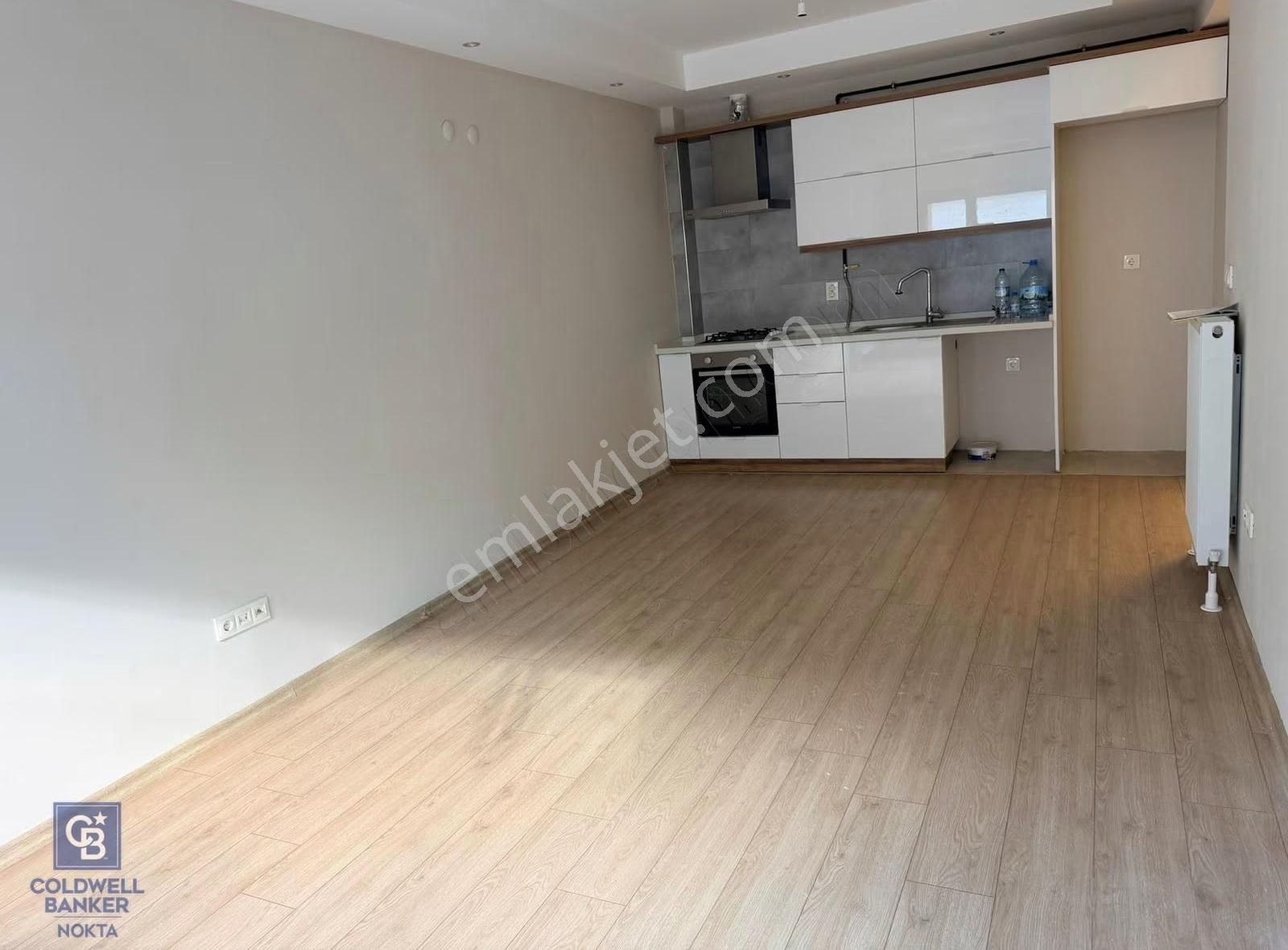 Aliağa Siteler Mah. Ertürk Lidya Sitesi'nde Kiralık 2+1 Daire - Görsel 3