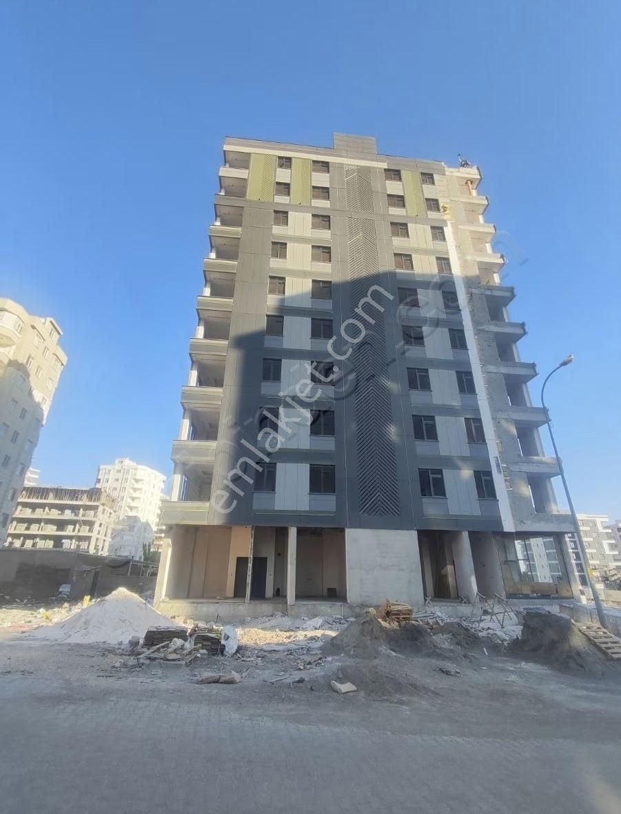 Tema Emlaktan Satılık 2+1 Açık Mutfak Full+full - Görsel 11