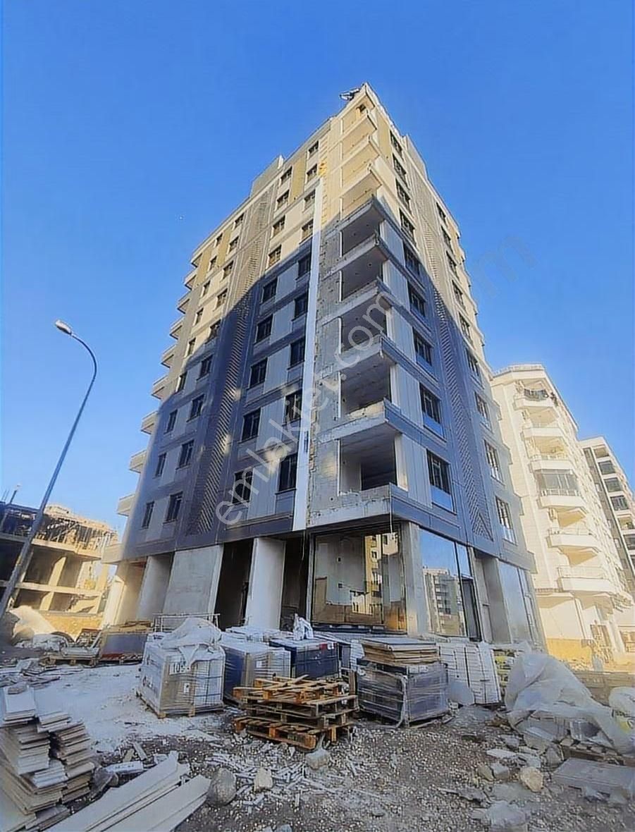 Tema Emlaktan Satılık 2+1 Açık Mutfak Full+full - Görsel 9