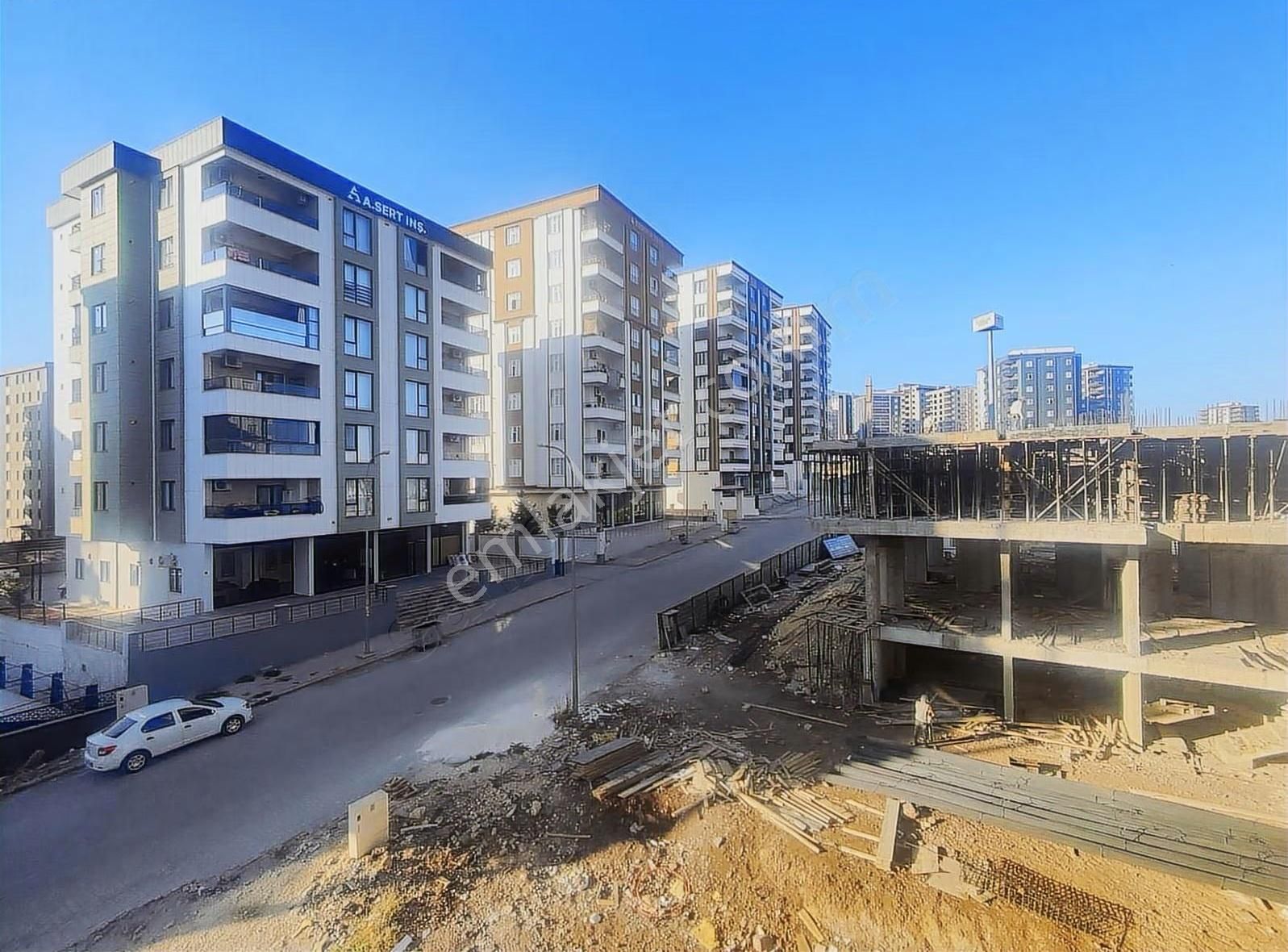 Tema Emlaktan Satılık 2+1 Açık Mutfak Full+full - Görsel 3