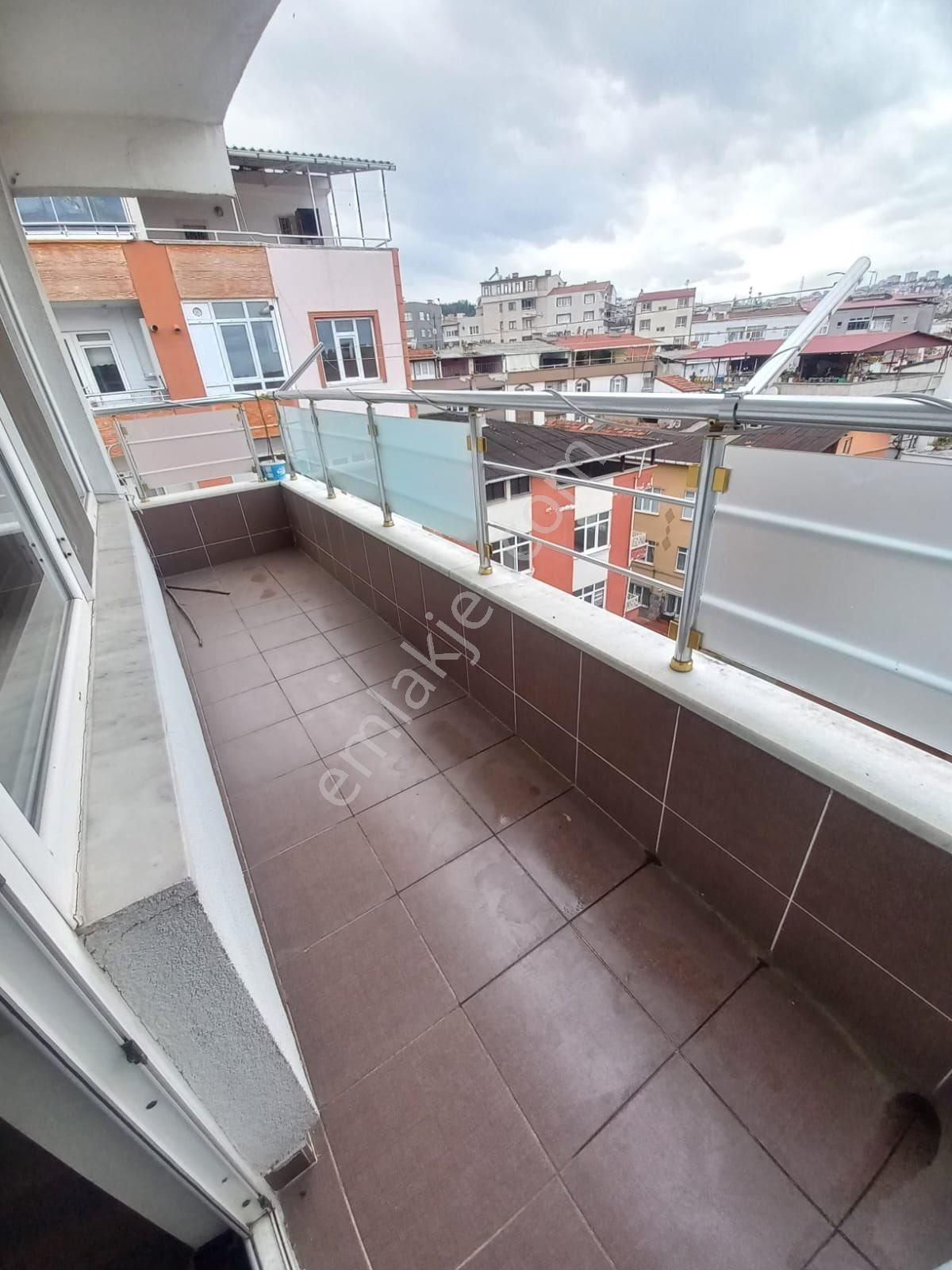 İlkadım Yenidoğan Mahallesinde Satılık 2+1 Daire - Görsel 6