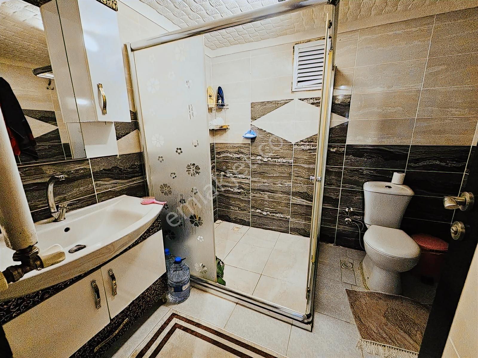 Şentürk Gayrimenkul'den**geniş Aileler İçin**4+1 Altı Daire!!! - Görsel 21