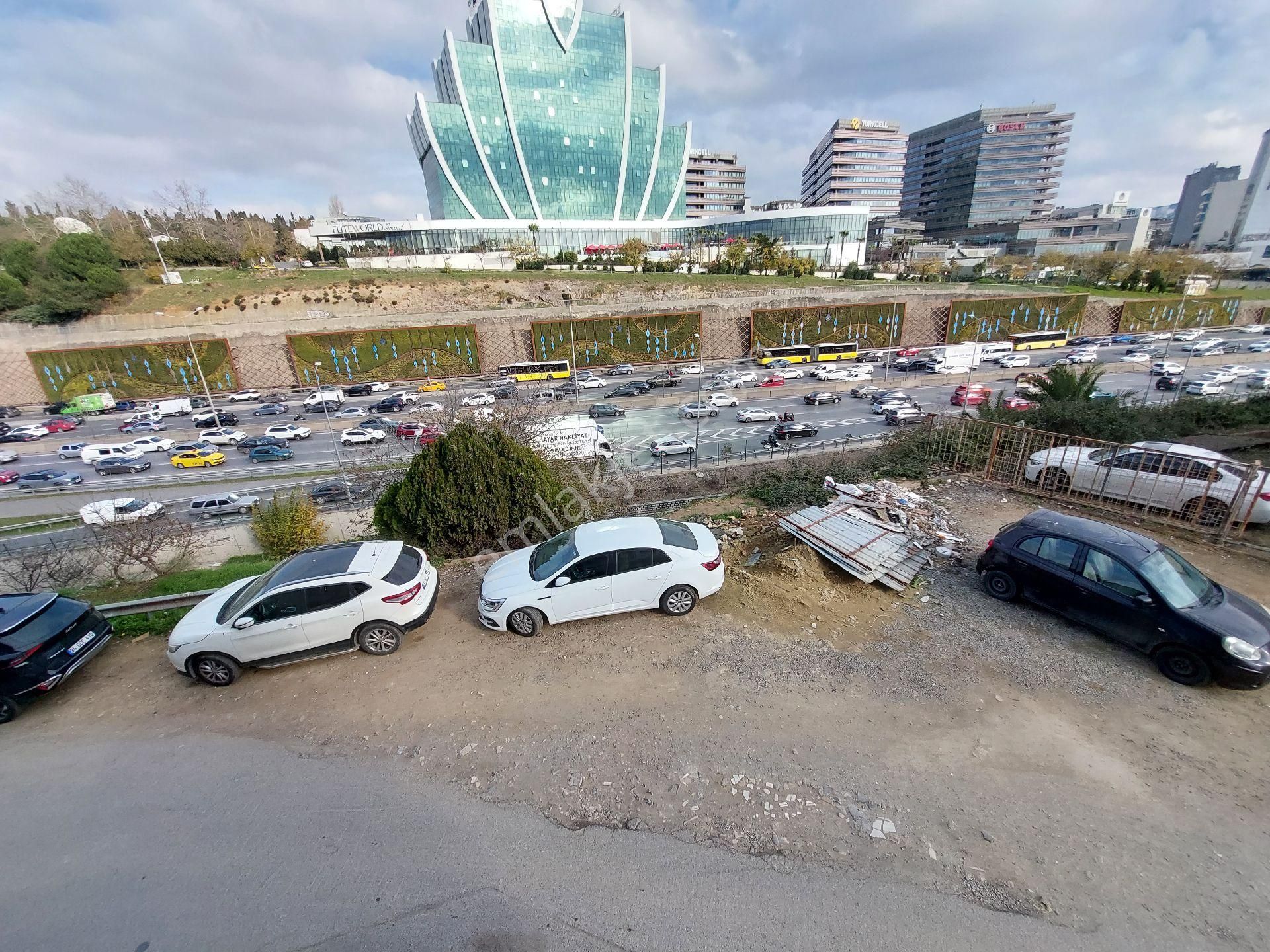 Maltepe Küçükyalı Da E_5 Cephe Harika Konumda 2+1 Birinci Sınıf İşçilik - Görsel 30