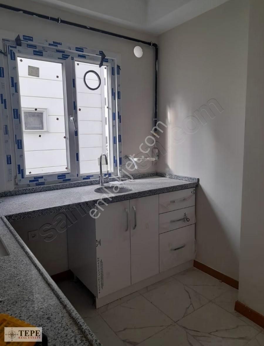 Maltepe'de Metro Marmaray'a Yakın Kiralık 2+1 - Görsel 13