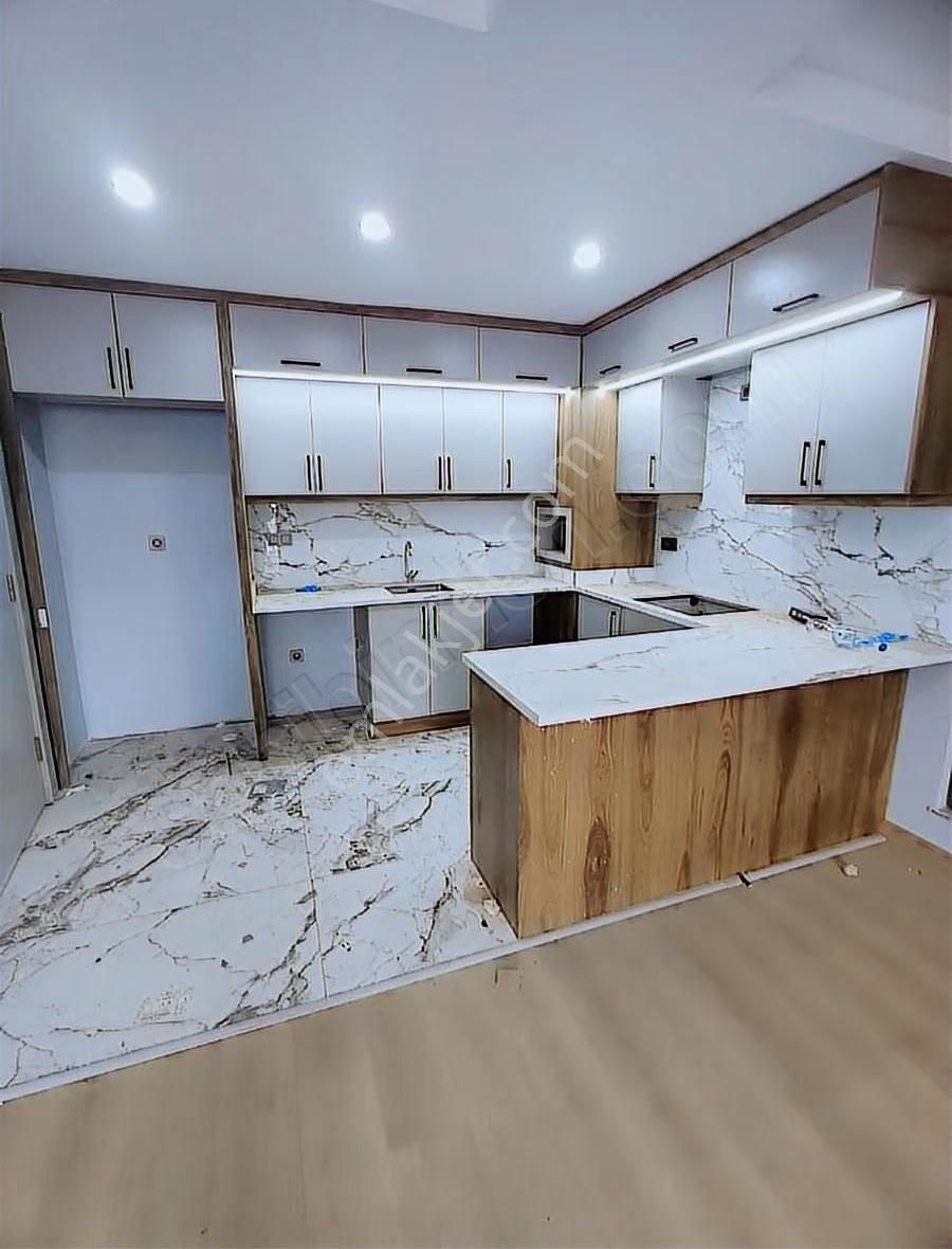 Göçerler Mah 1+1 Amerikan Mutfak Havuzlu Lux Site İçi 2. Kat - Görsel 3