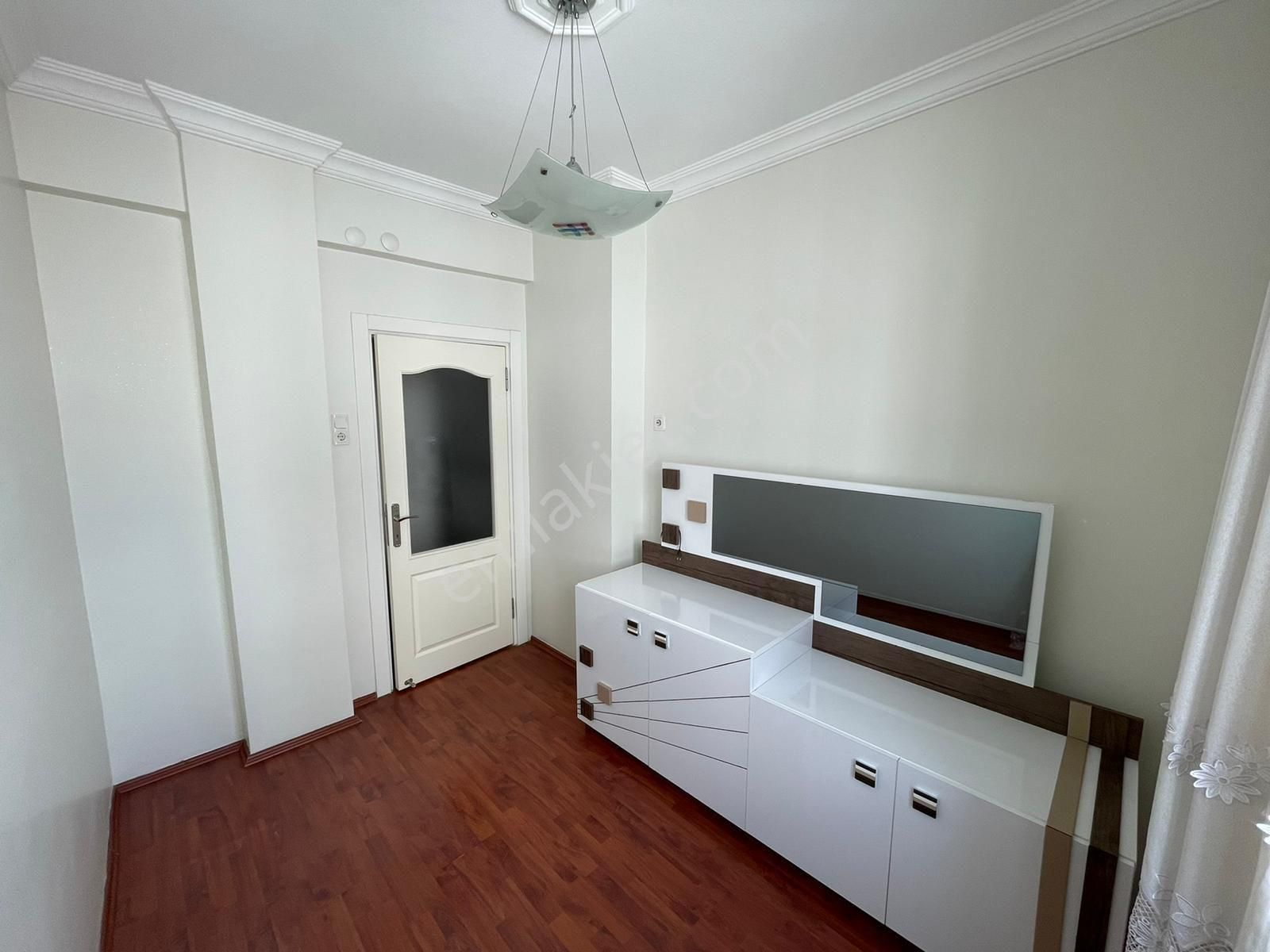 Antalya Doğu Garajına Kültür Merkezine Yakın Tramvay Dibi Satılık 3+1 - Görsel 8