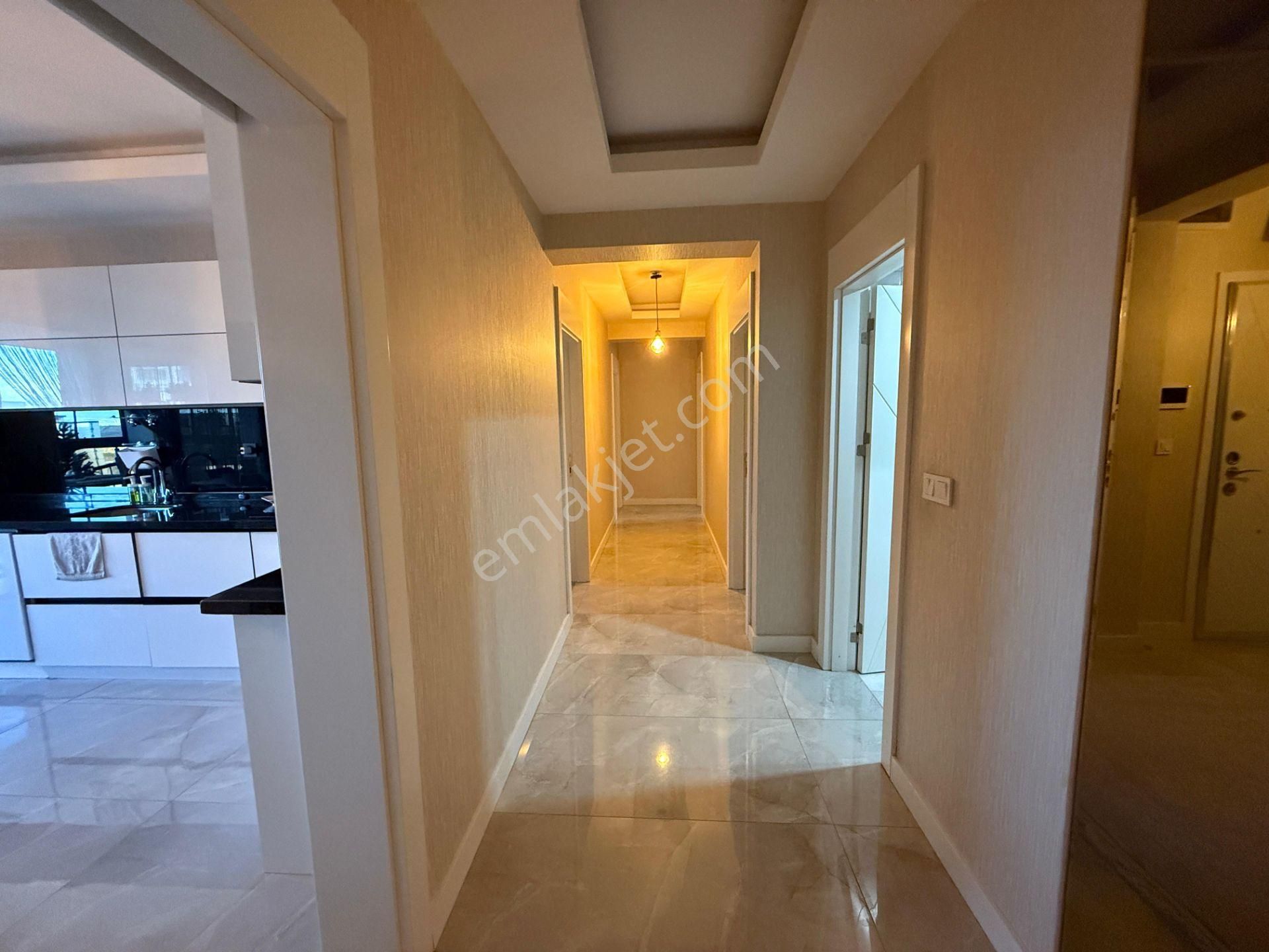 Batıkent Cumhuriyet Mah. Ultra Lüx Yapılı Full Donatılı Site İçi 4+1 Satılık Daire - Görsel 25