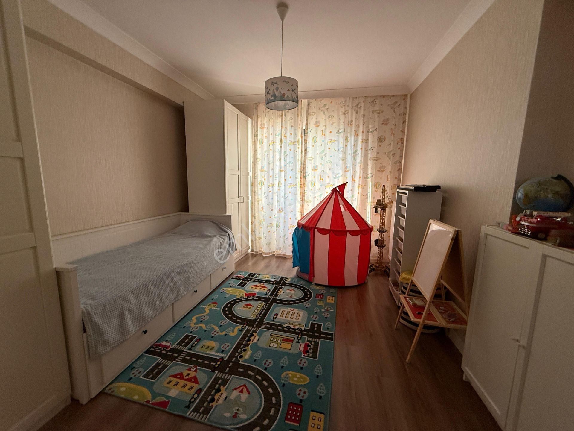 Batıkent Cumhuriyet Mah. Ultra Lüx Yapılı Full Donatılı Site İçi 4+1 Satılık Daire - Görsel 18
