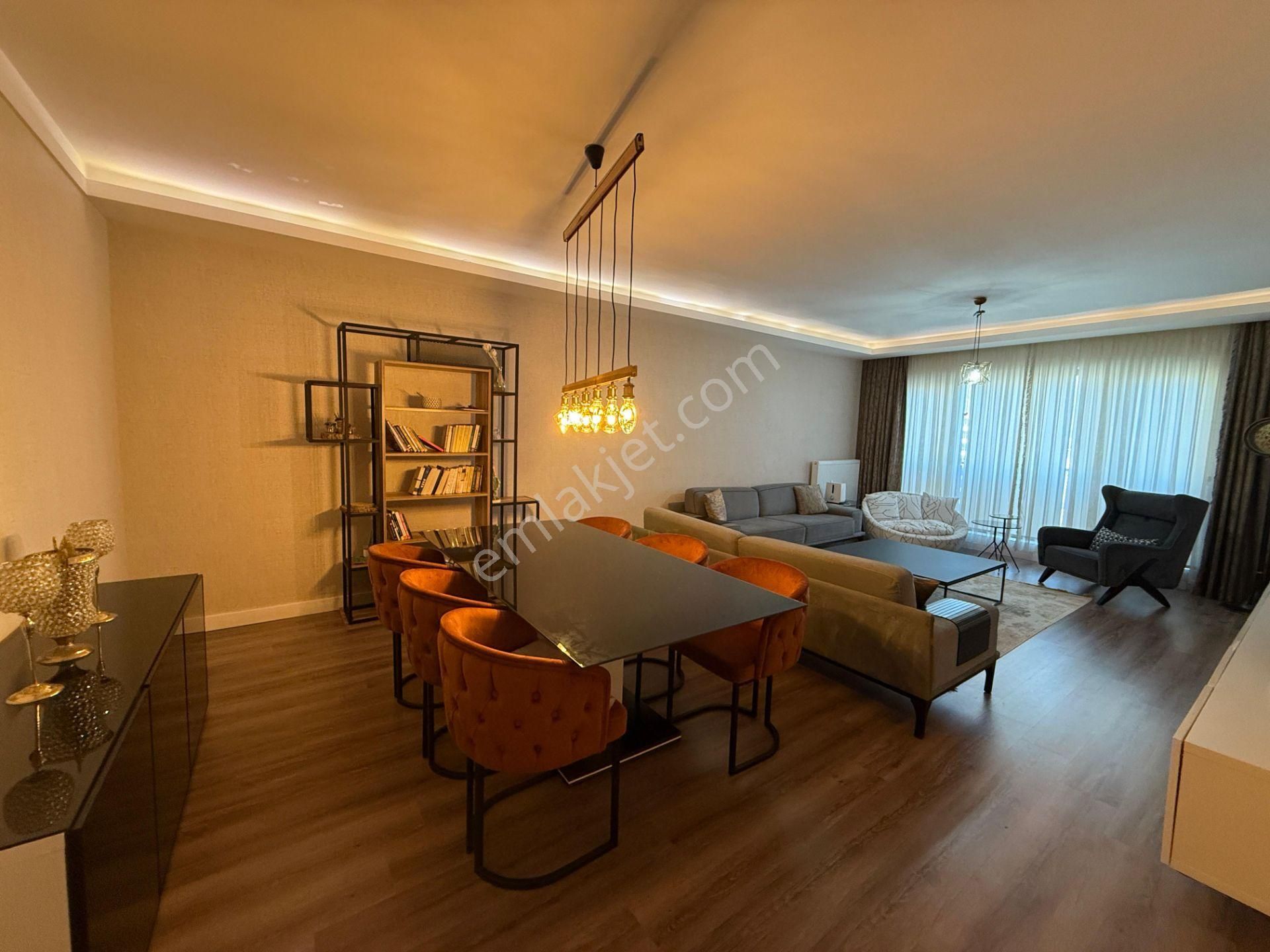 Batıkent Cumhuriyet Mah. Ultra Lüx Yapılı Full Donatılı Site İçi 4+1 Satılık Daire - Görsel 2
