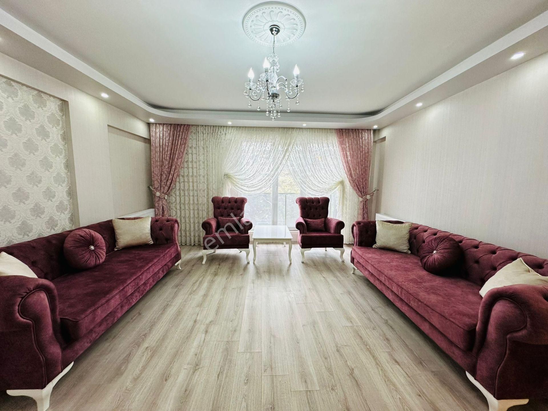 Beşikkaya'da Full+full Yapılı Asansörlü 3+1 Katta Satılık Daire - Görsel 5