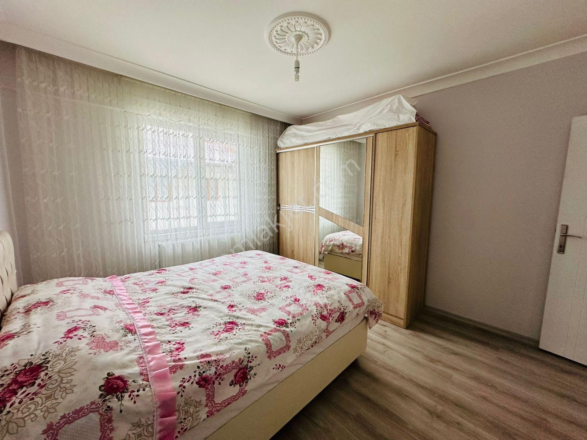 Beşikkaya'da Full+full Yapılı Asansörlü 3+1 Katta Satılık Daire - Görsel 16