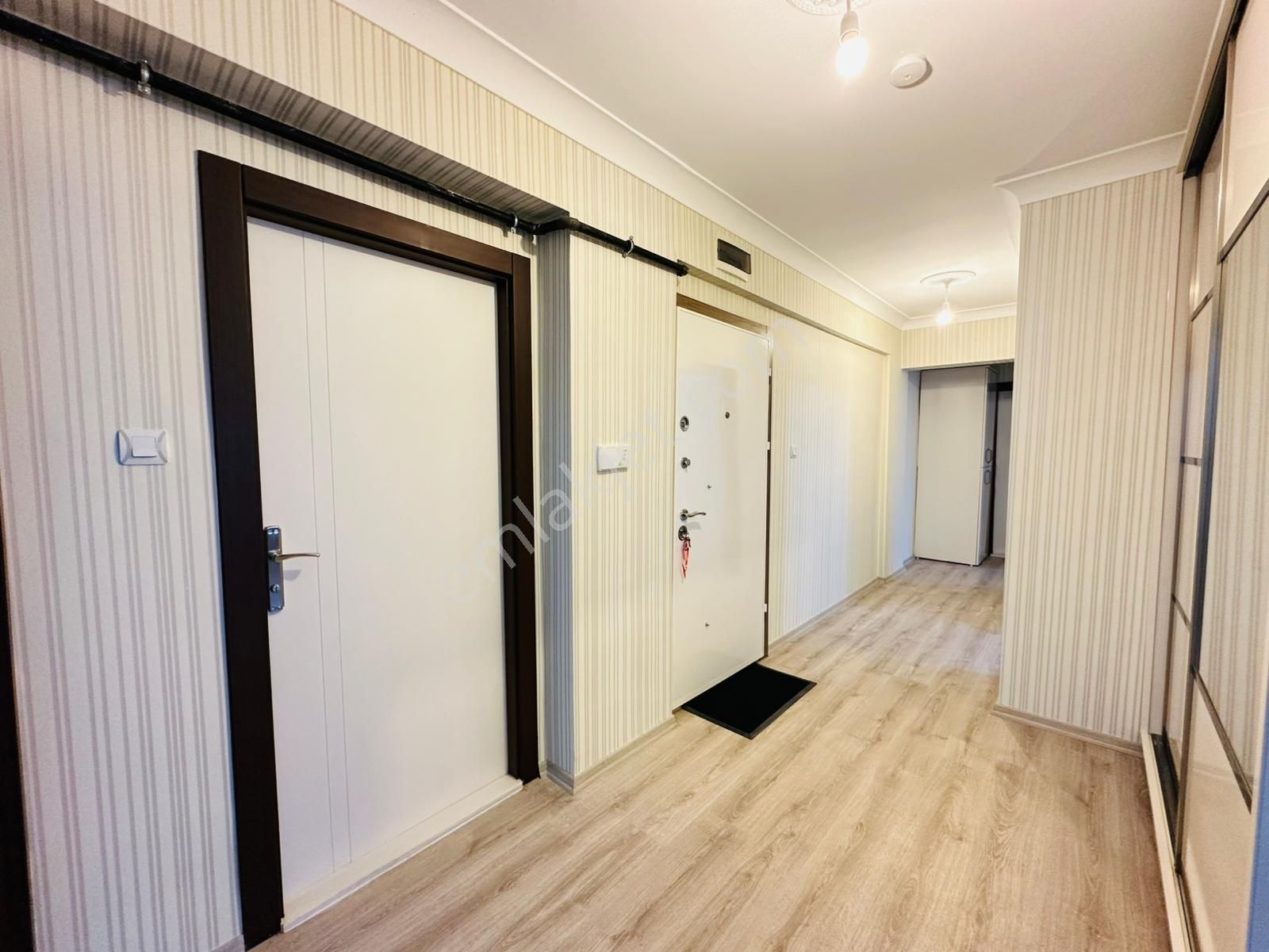 Beşikkaya'da Full+full Yapılı Asansörlü 3+1 Katta Satılık Daire - Görsel 25